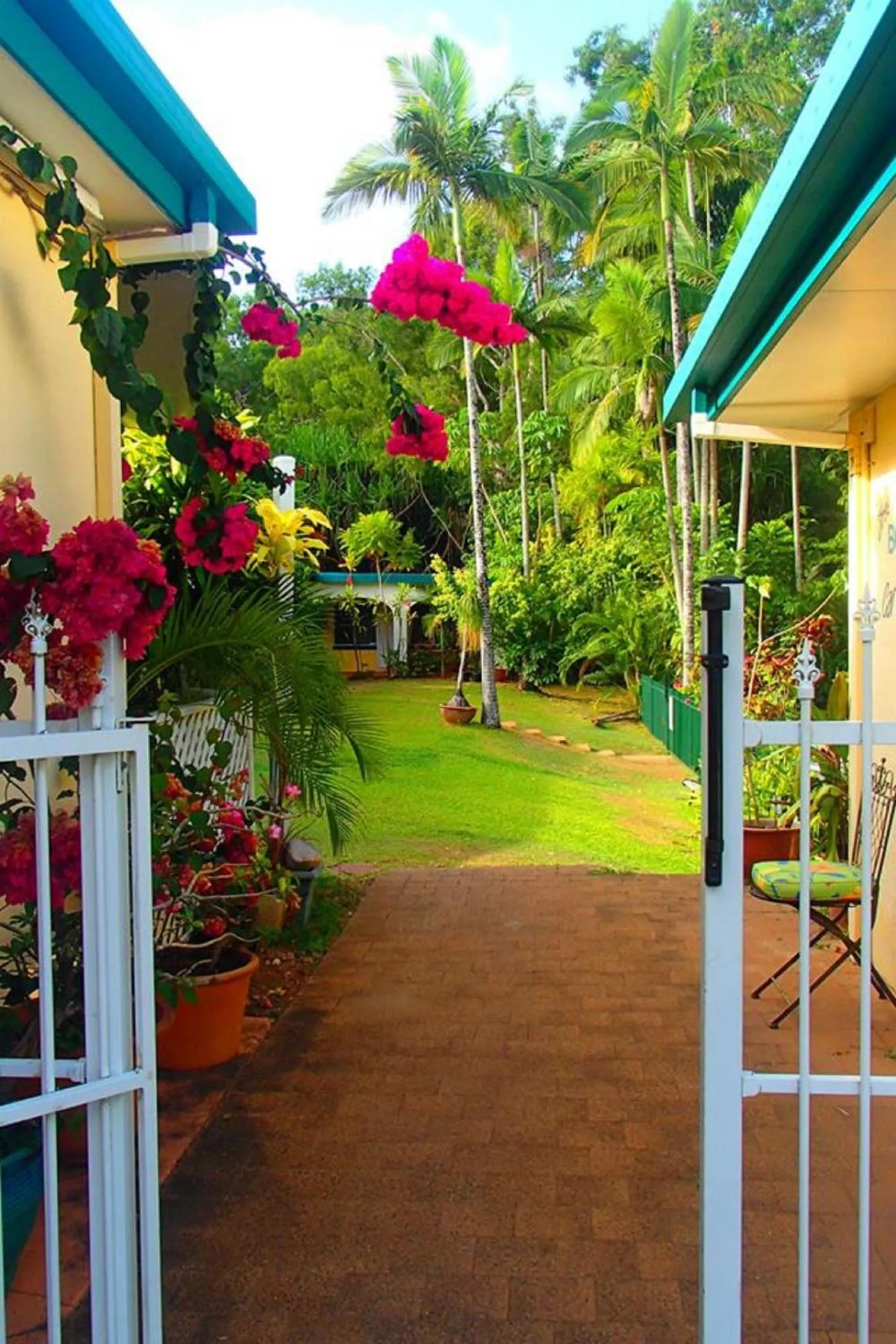 Patio in Villa Marine Holiday Apartments Cairns