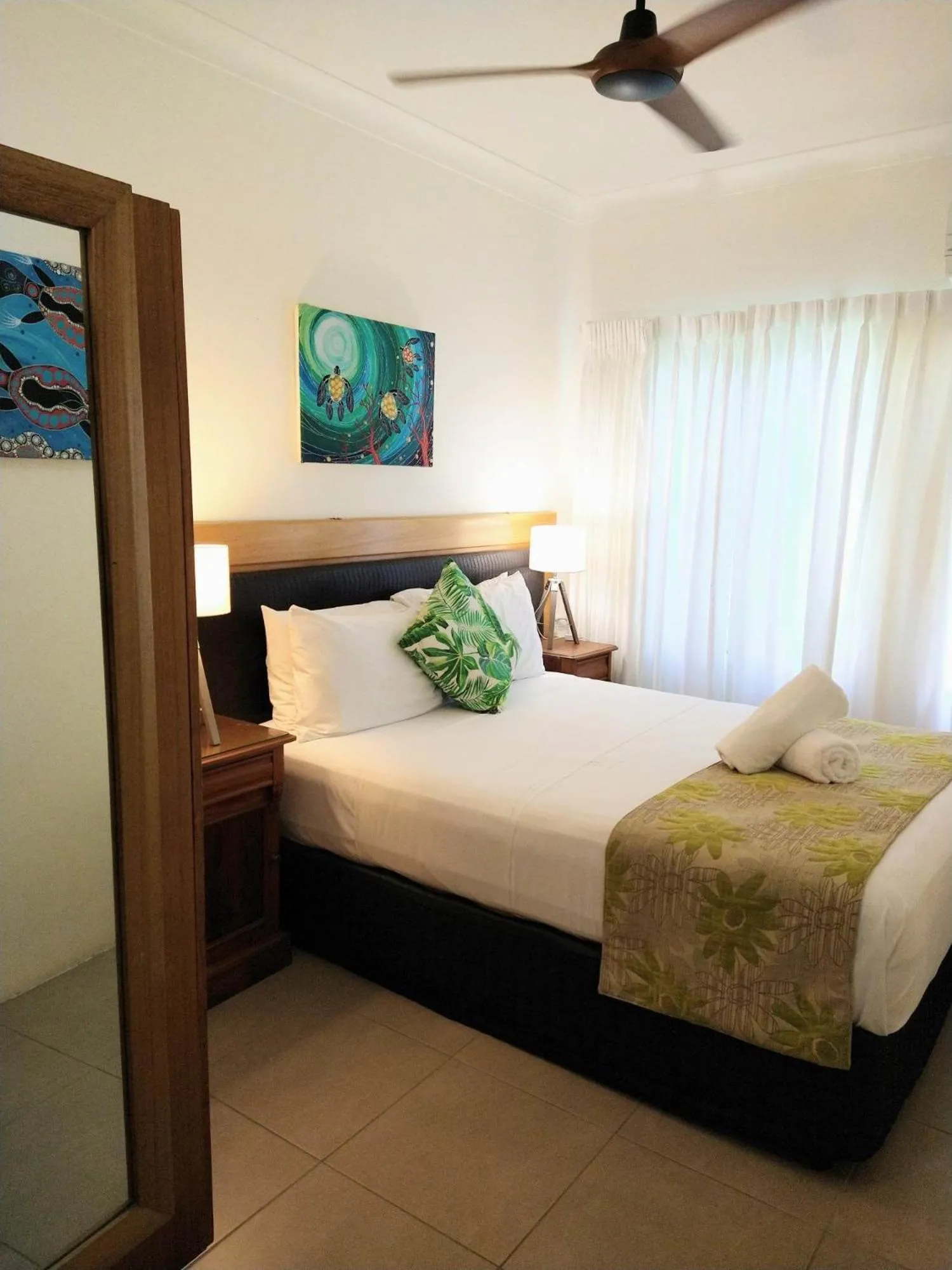 Bed in Villa Marine Holiday Apartments Cairns