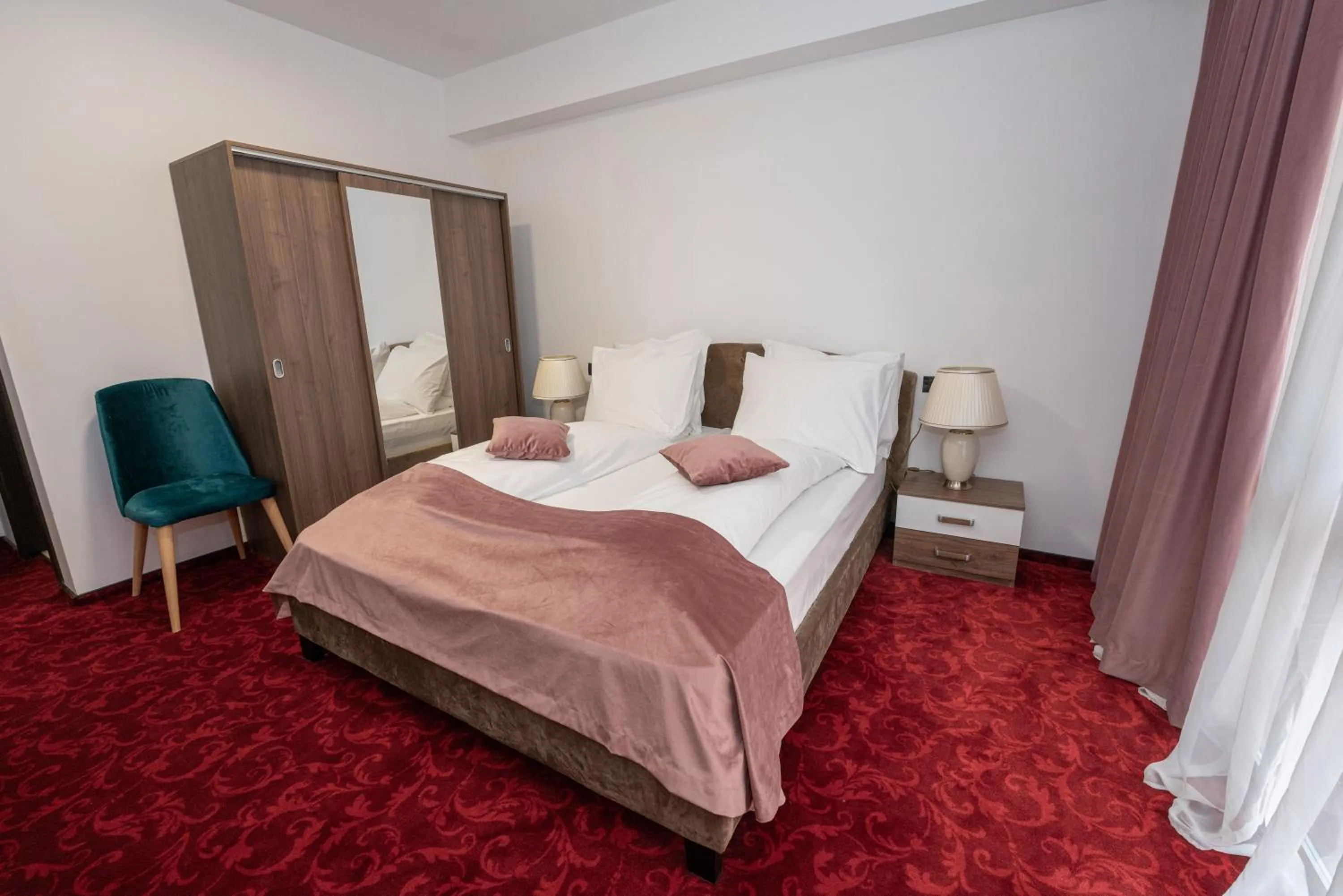 Photo of the whole room in Hotel Cumpatu