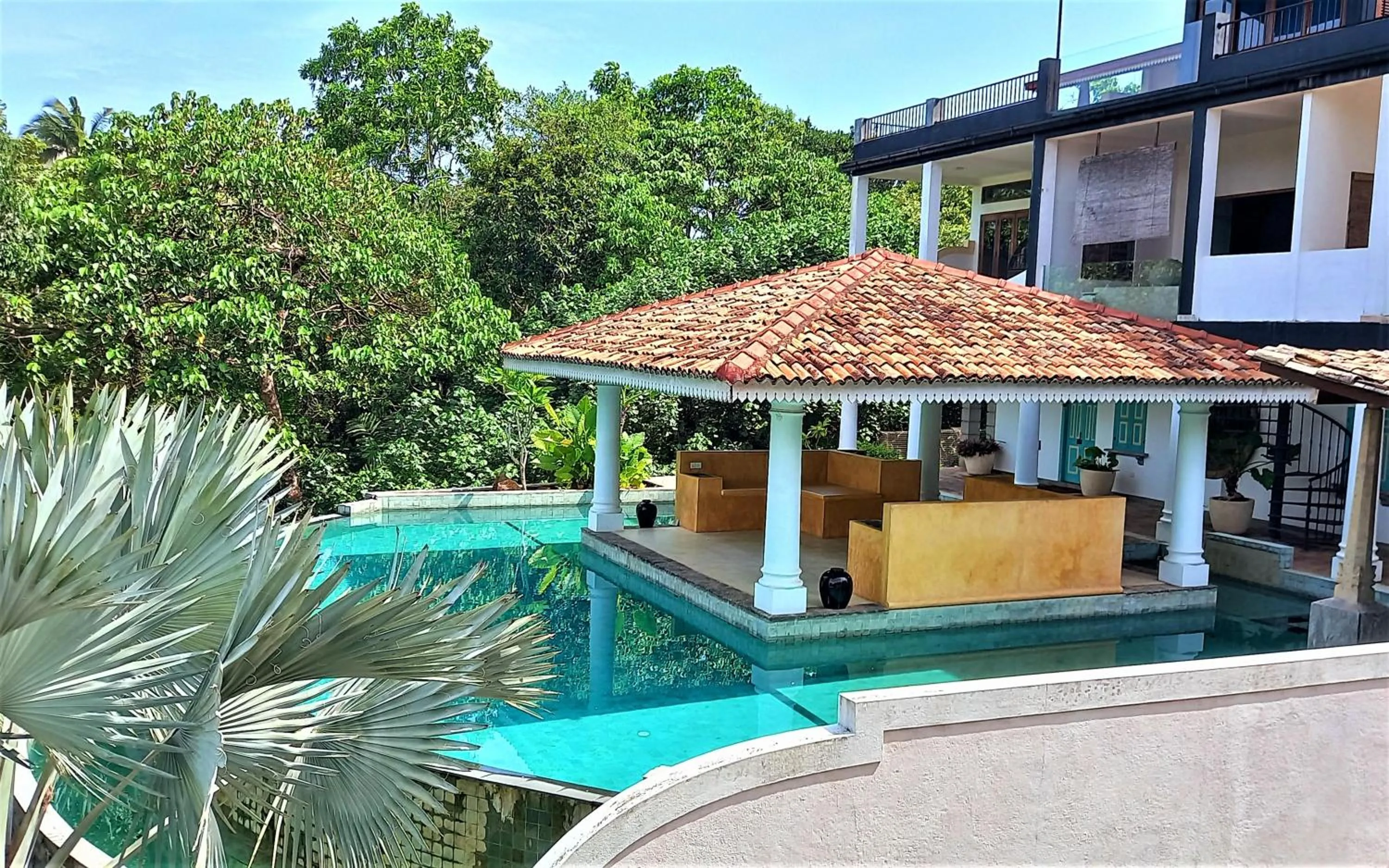Swimming pool in The Spice House Mirissa