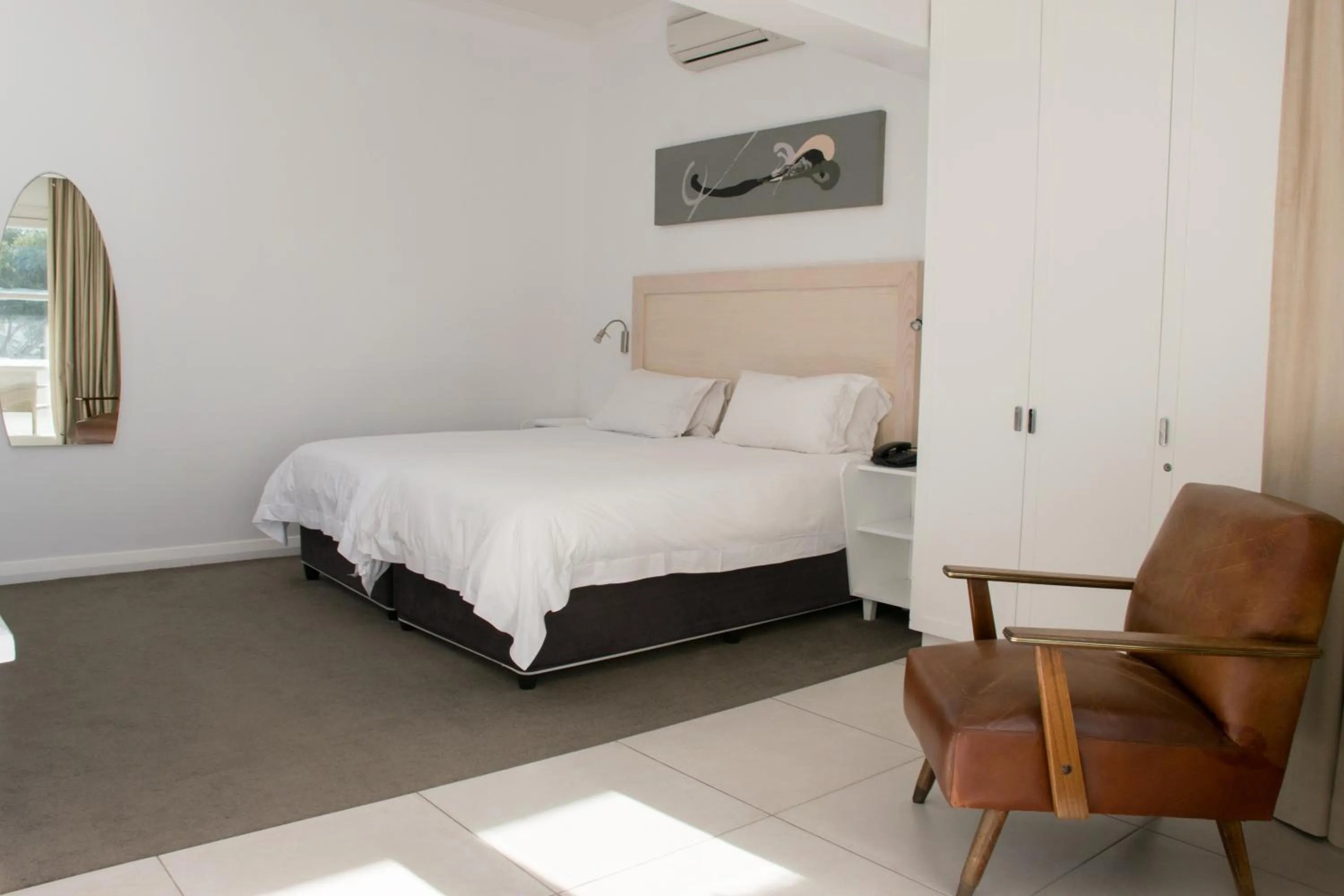 Bedroom, Bed in Head South Lodge