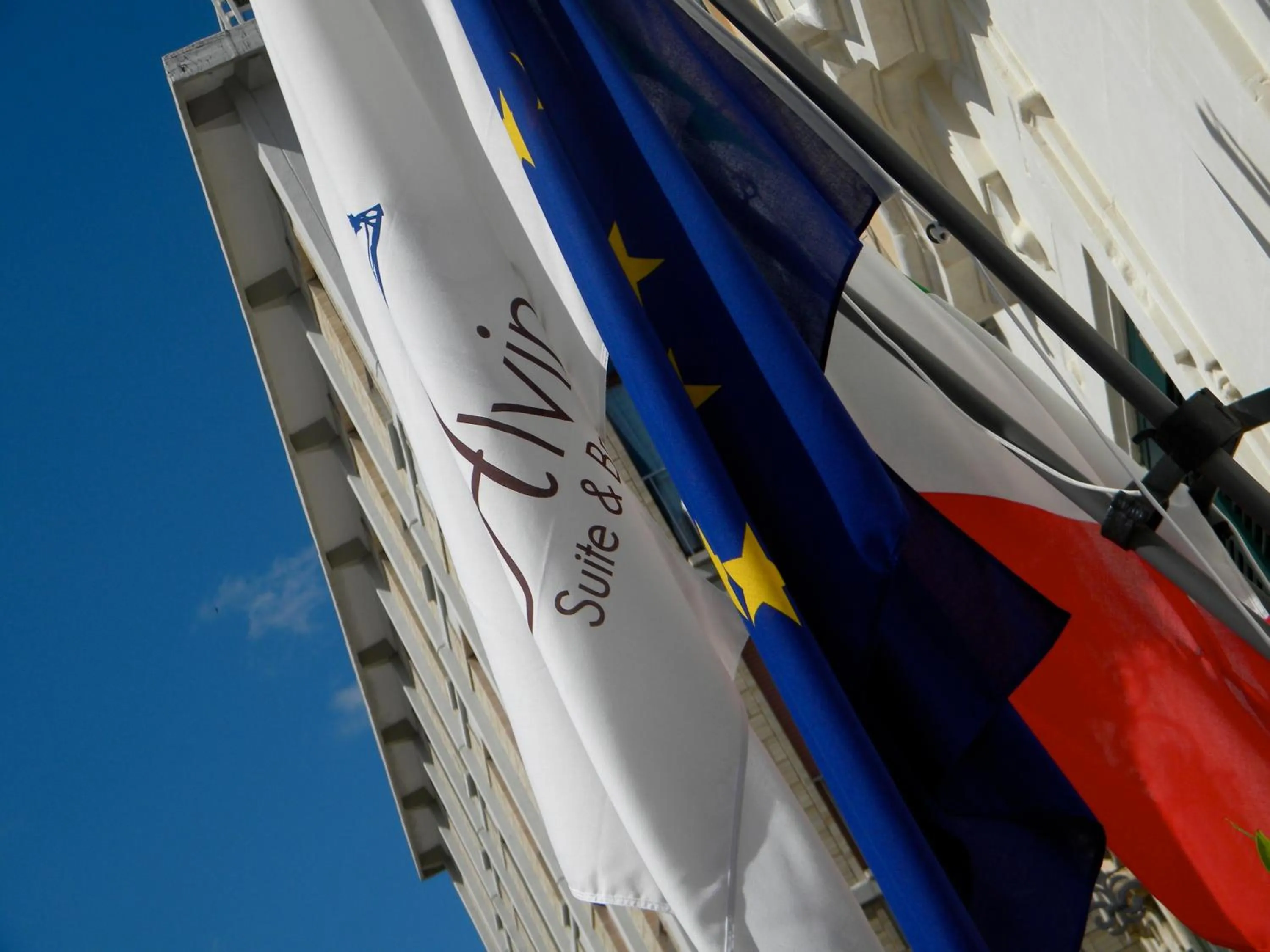 Logo/Certificate/Sign in Alvino Suite And Breakfast