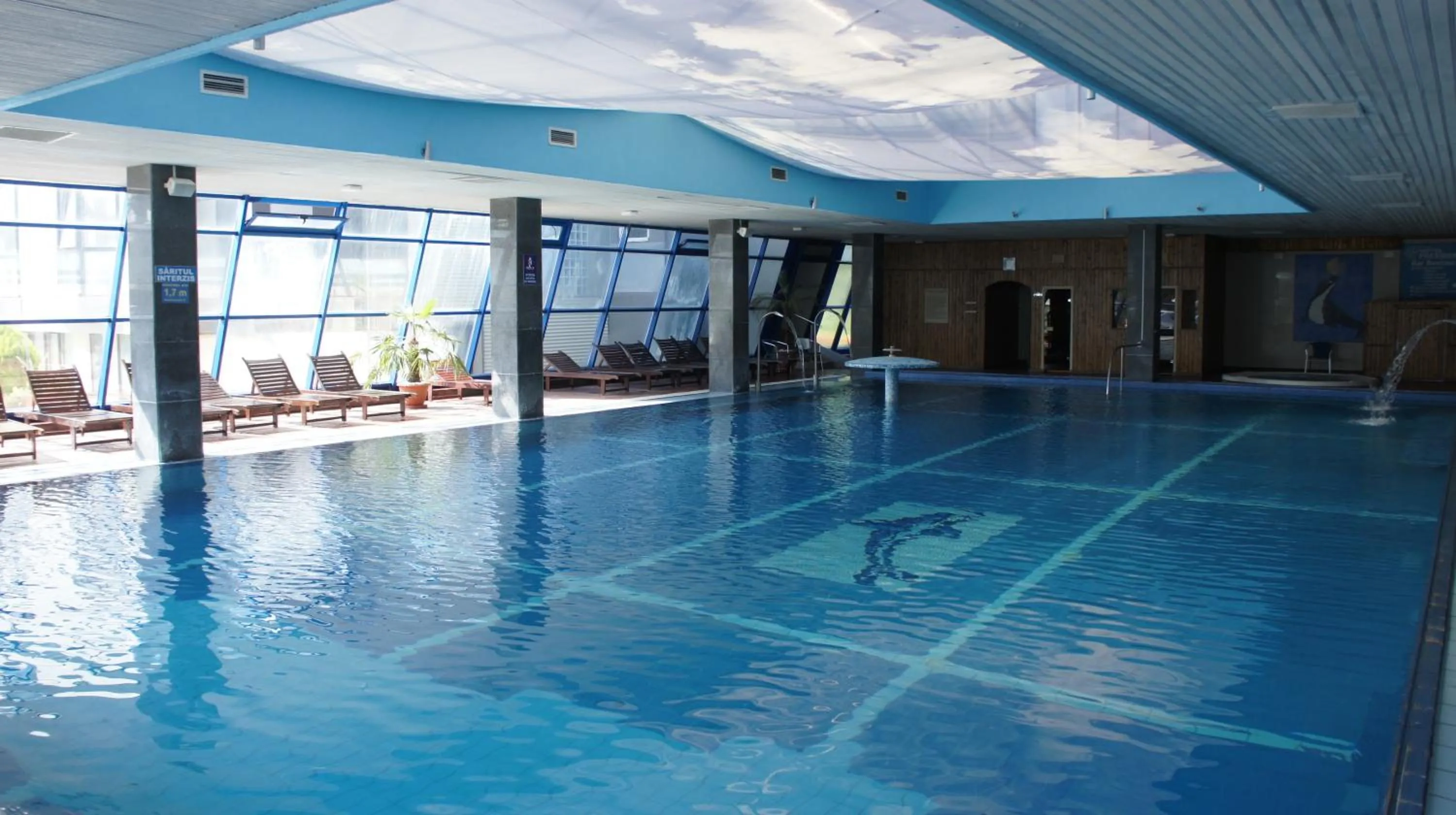 Hot Spring Bath in Hotel President
