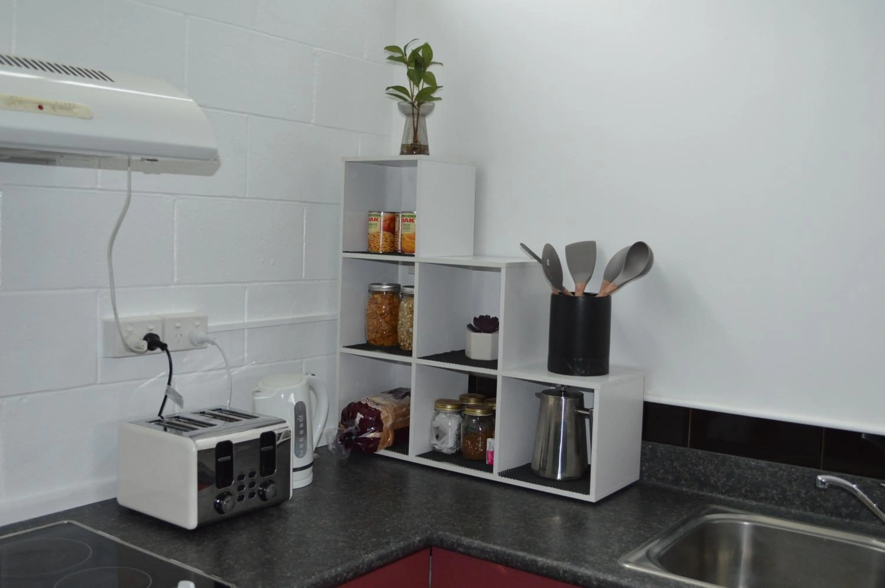 Breakfast in Poplar Creek