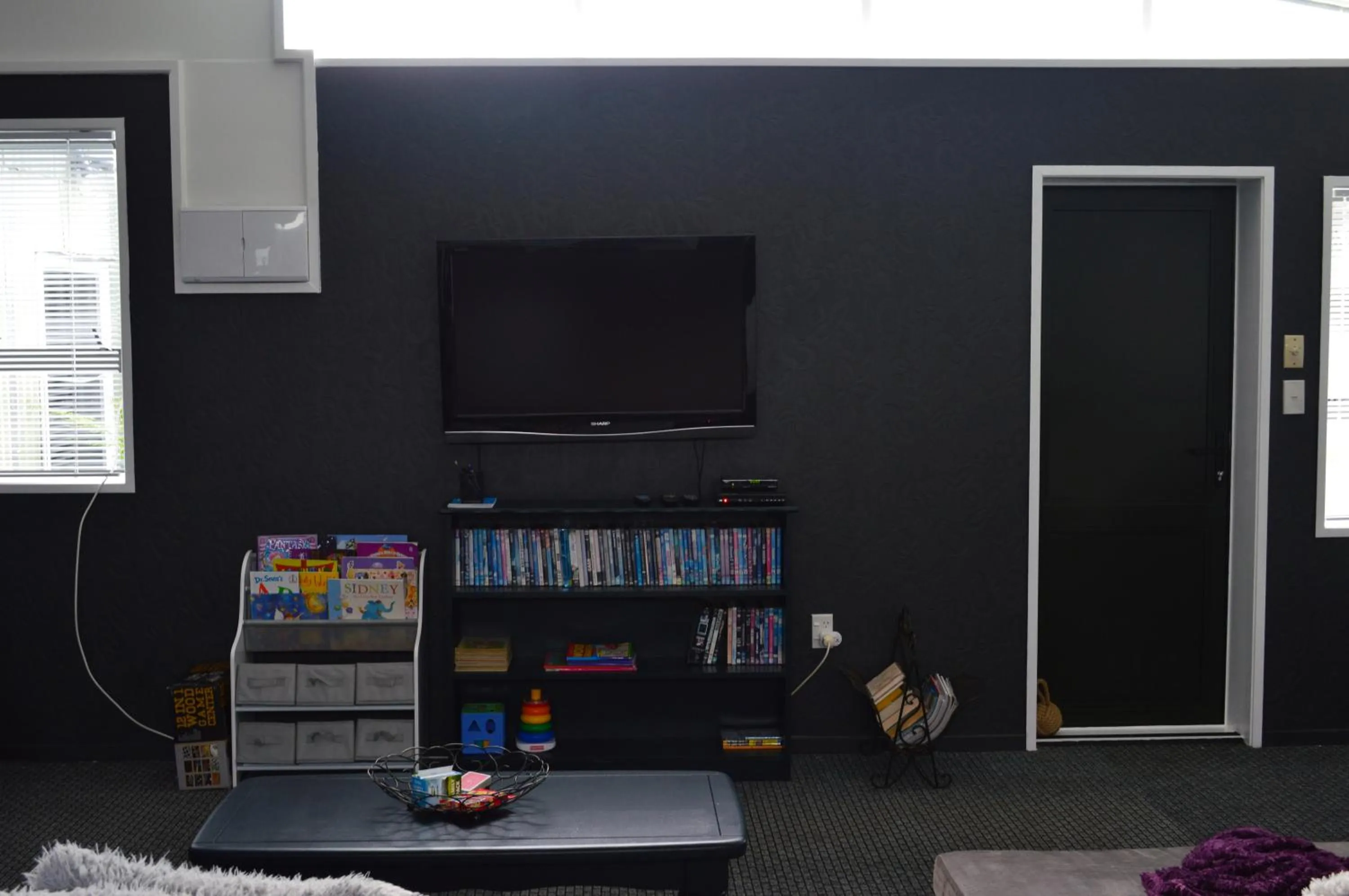 Living room in Poplar Creek