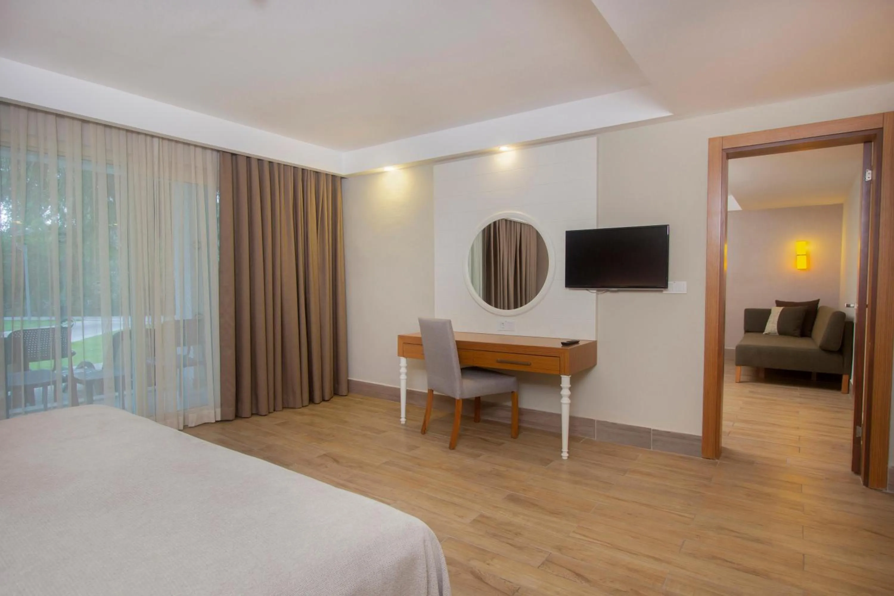 Photo of the whole room, Bed in Sherwood Exclusive Kemer - Kids Concept