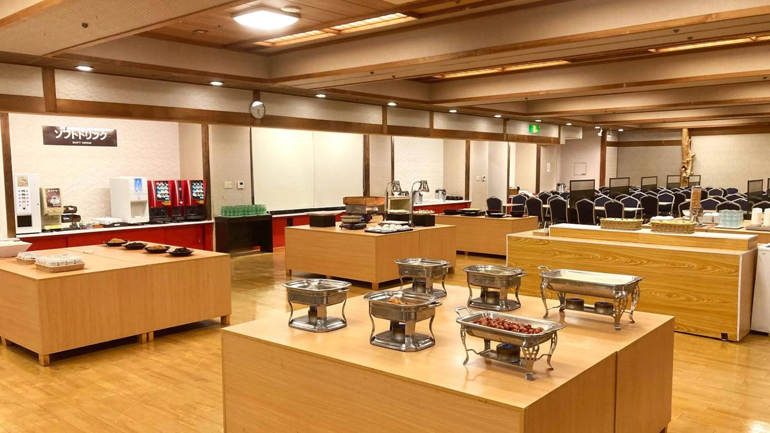 Restaurant/places to eat in Itoen Hotel Atagawa