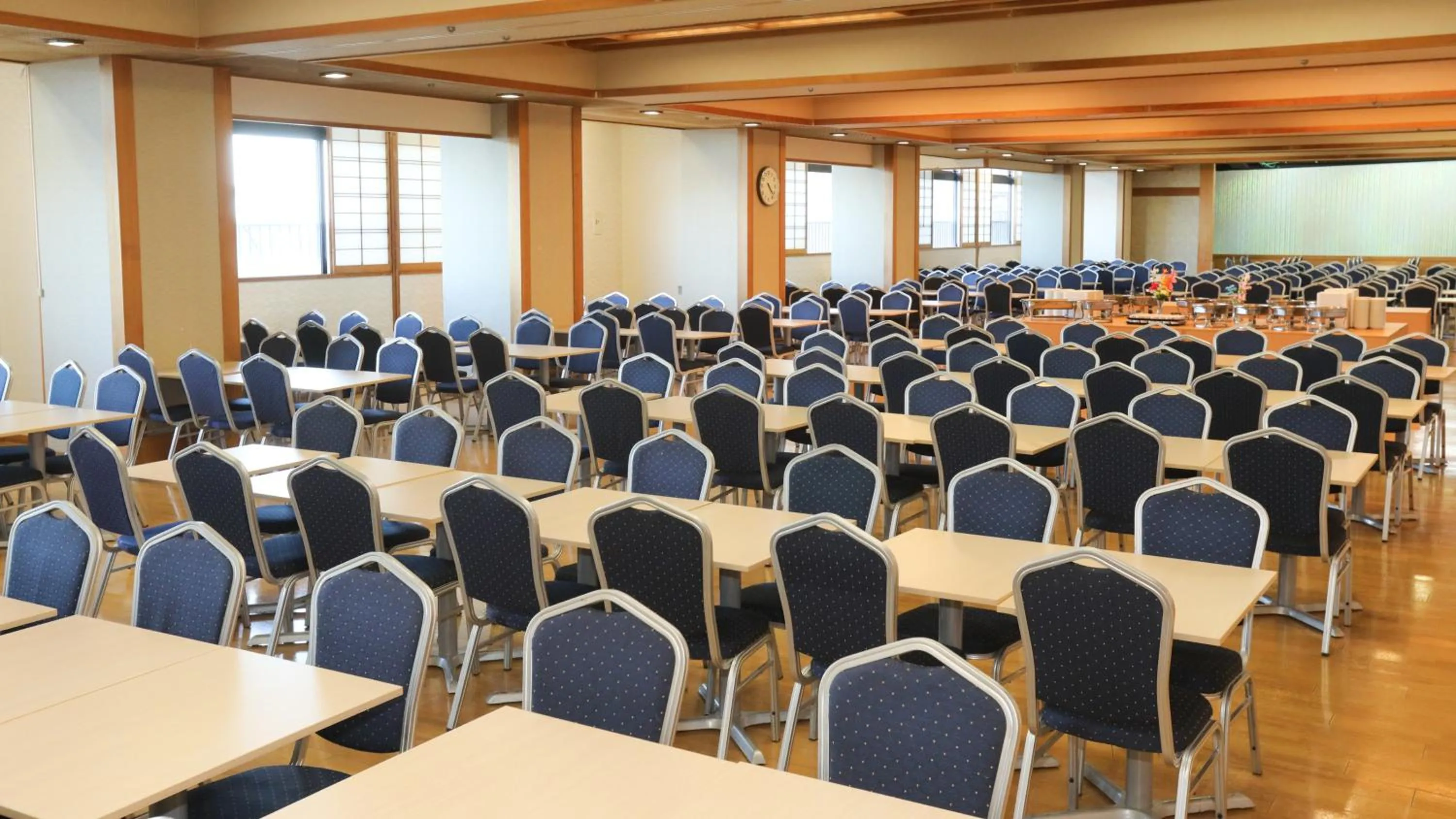 Restaurant/places to eat in Itoen Hotel Atagawa