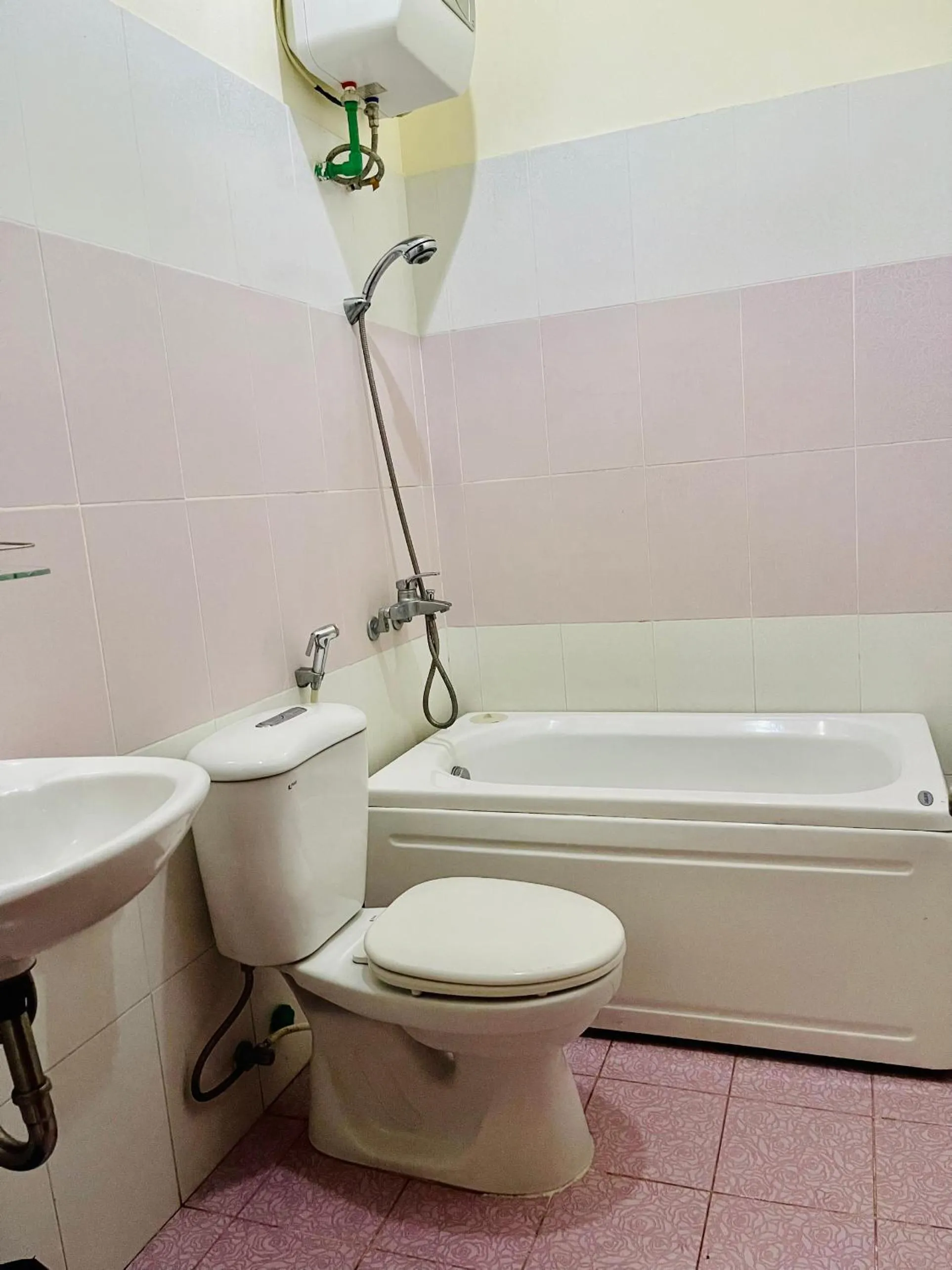Bathroom in Nam Phương Riverside Villa