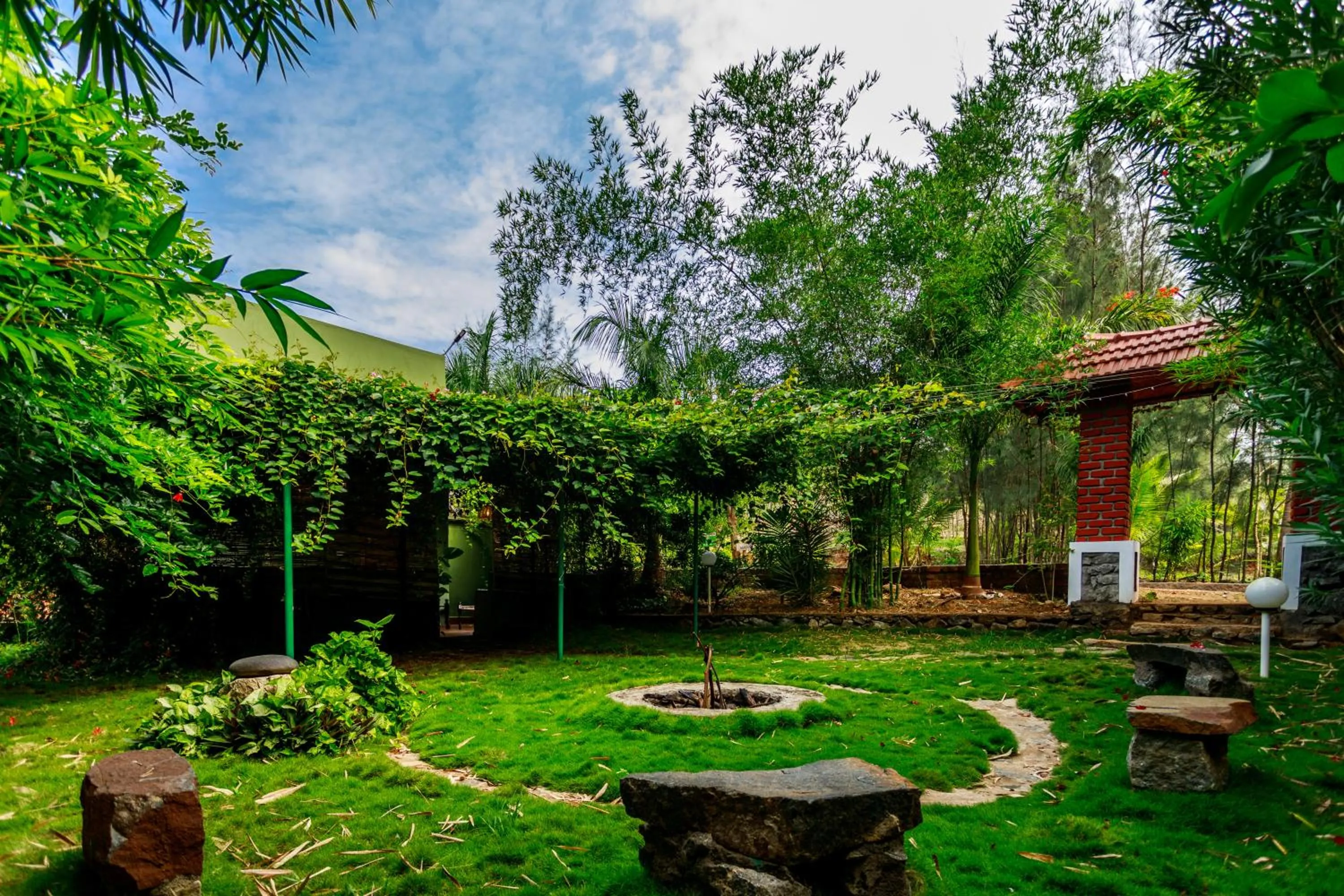 Garden in SR Jungle Resort