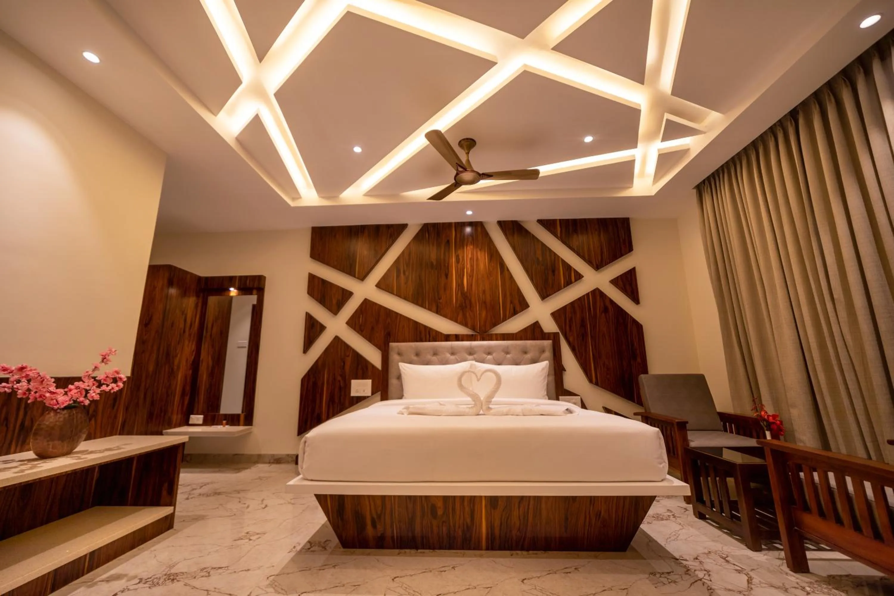 Bedroom, Bed in SR Jungle Resort