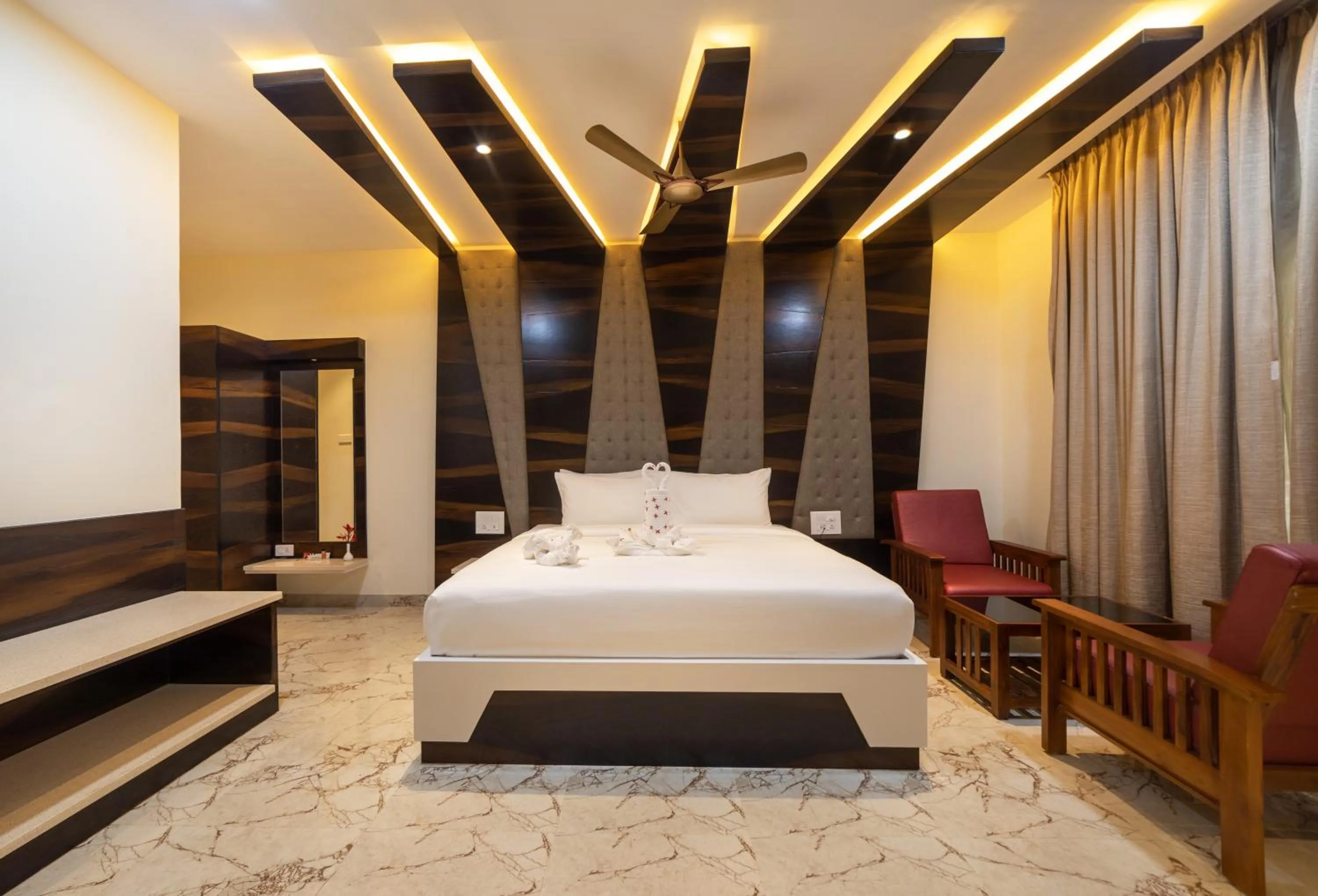 Photo of the whole room, Bed in SR Jungle Resort