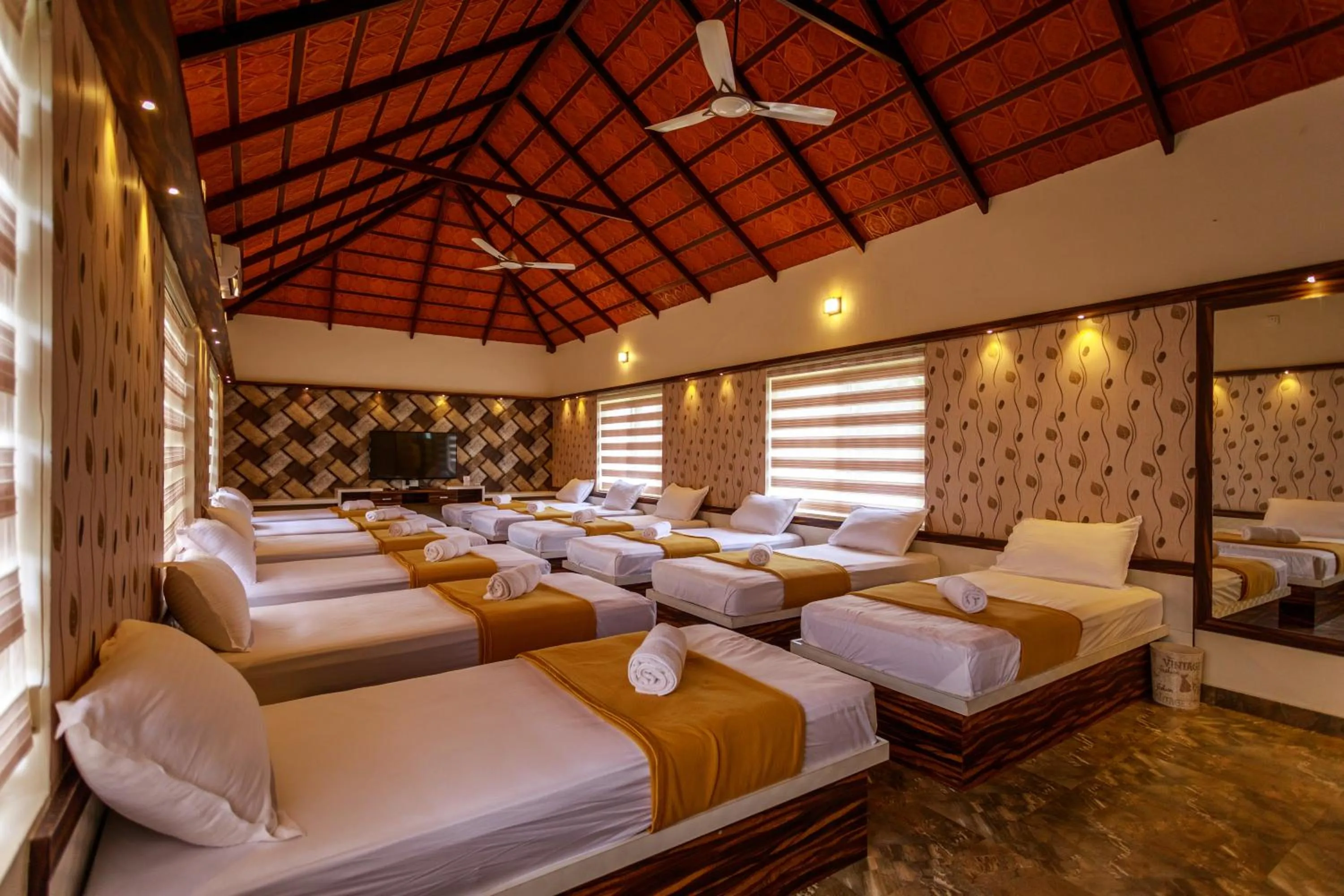 Photo of the whole room, Bed in SR Jungle Resort