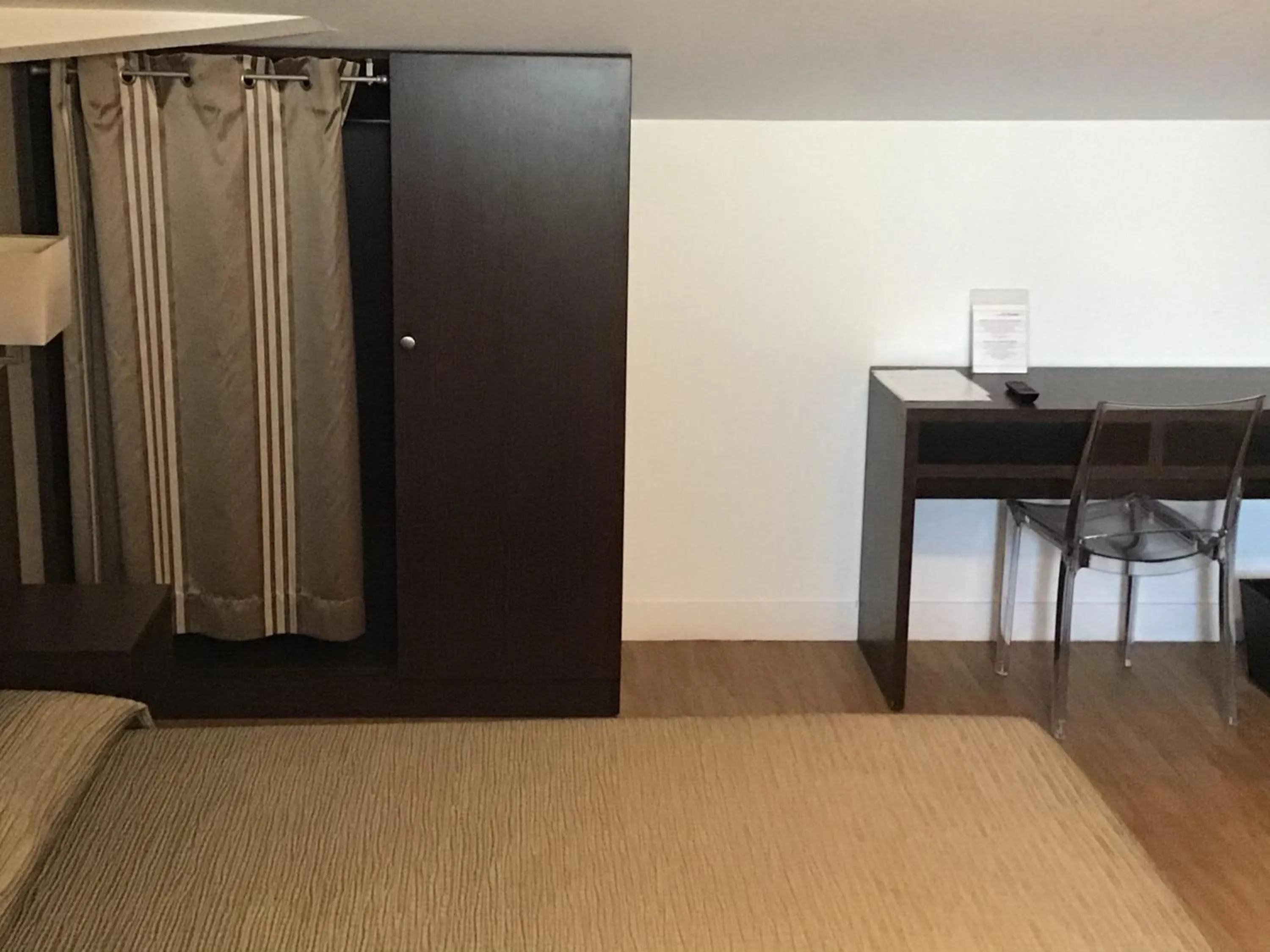 Bed in Hotel Restaurant Elissaldia