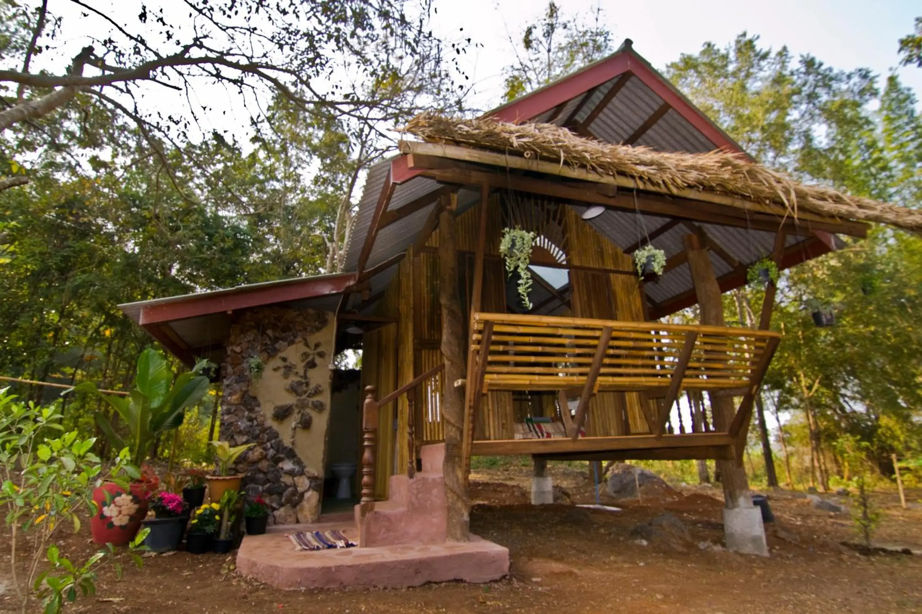Property building in Shanti Farm Property building in Shanti Farm