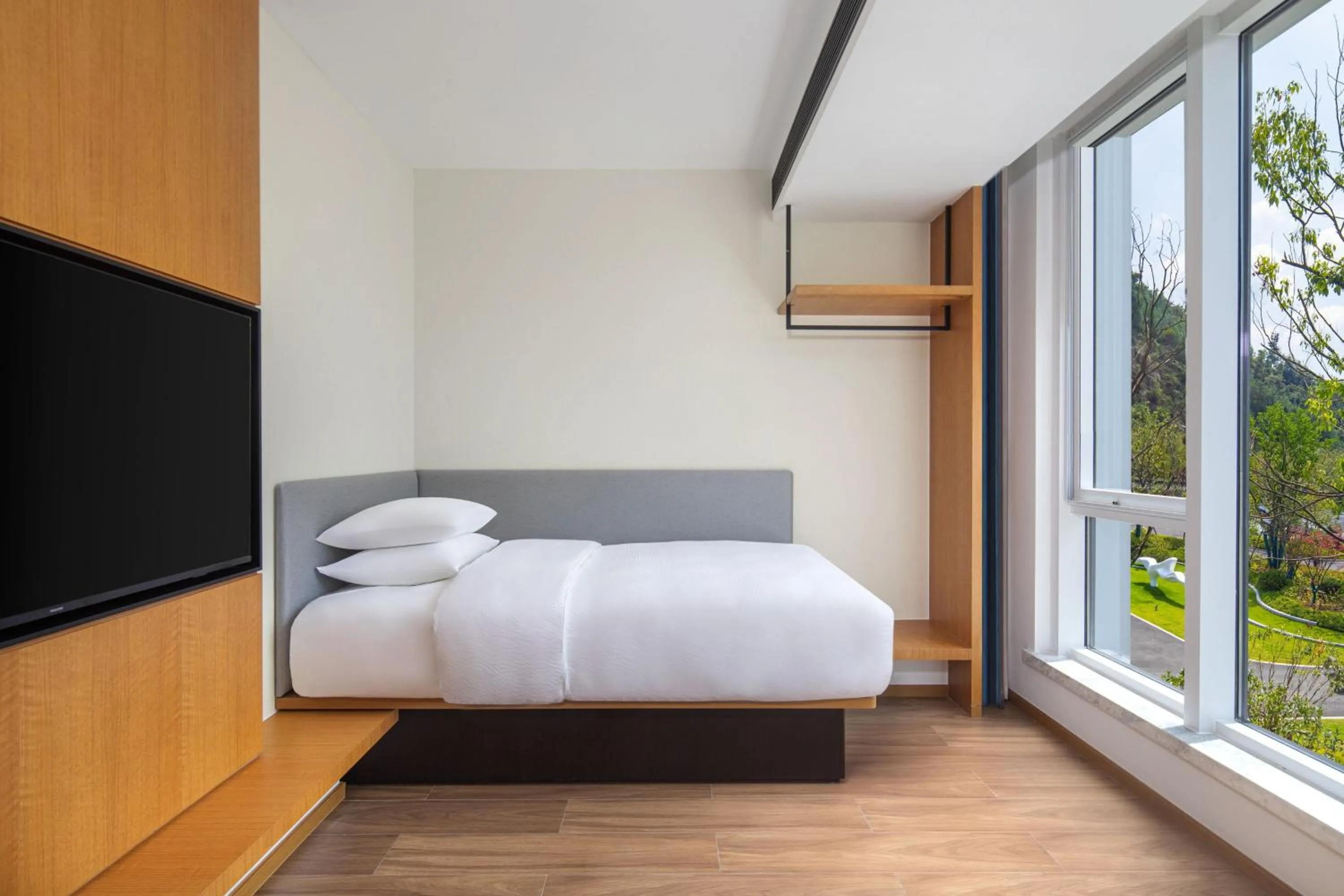 Photo of the whole room, Bed in Fairfield by Marriott Hangzhou Qiandao Lake