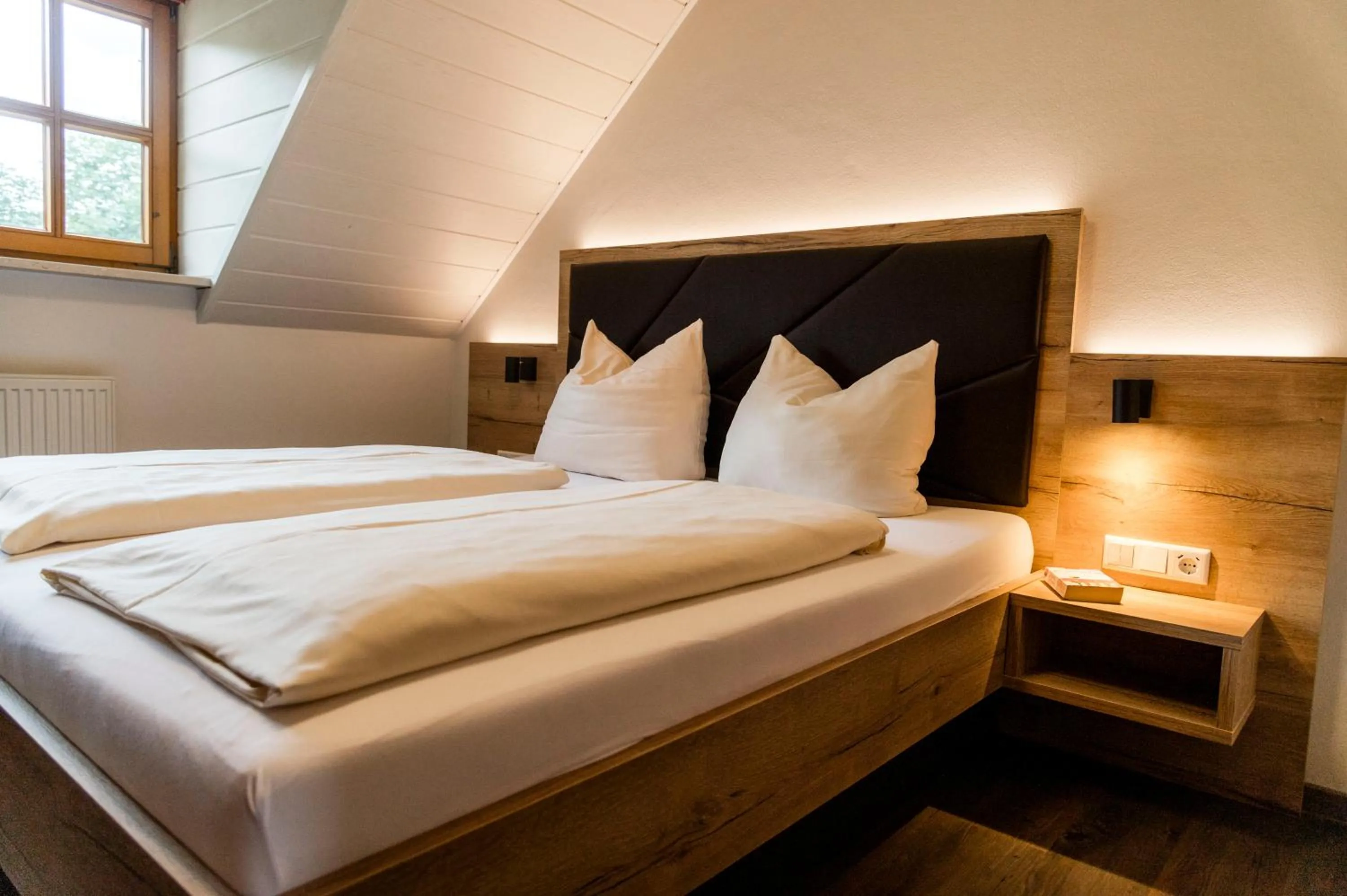 Bed in Landpension Birnthaler