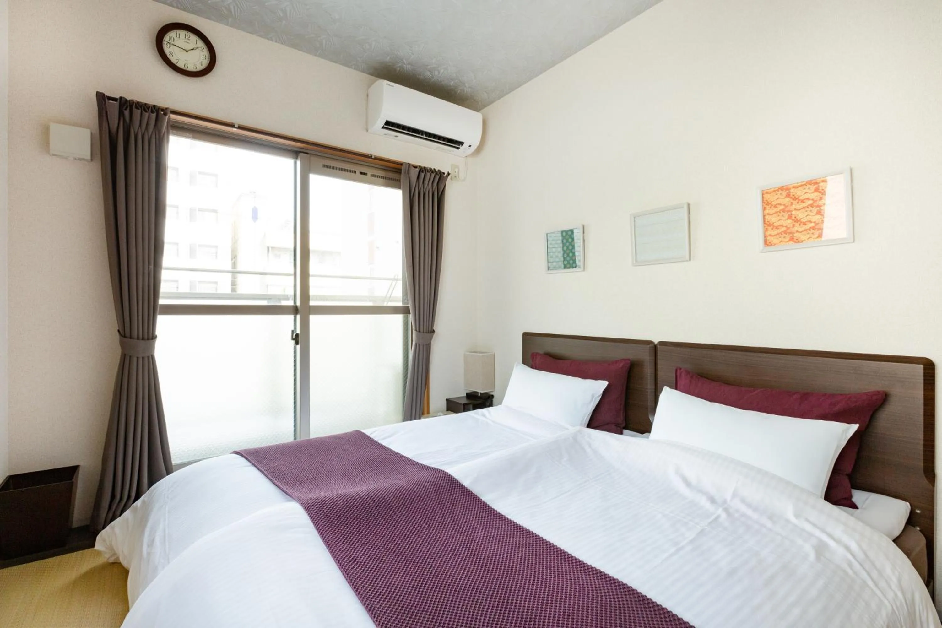 Bed in Viale Jurakumawari