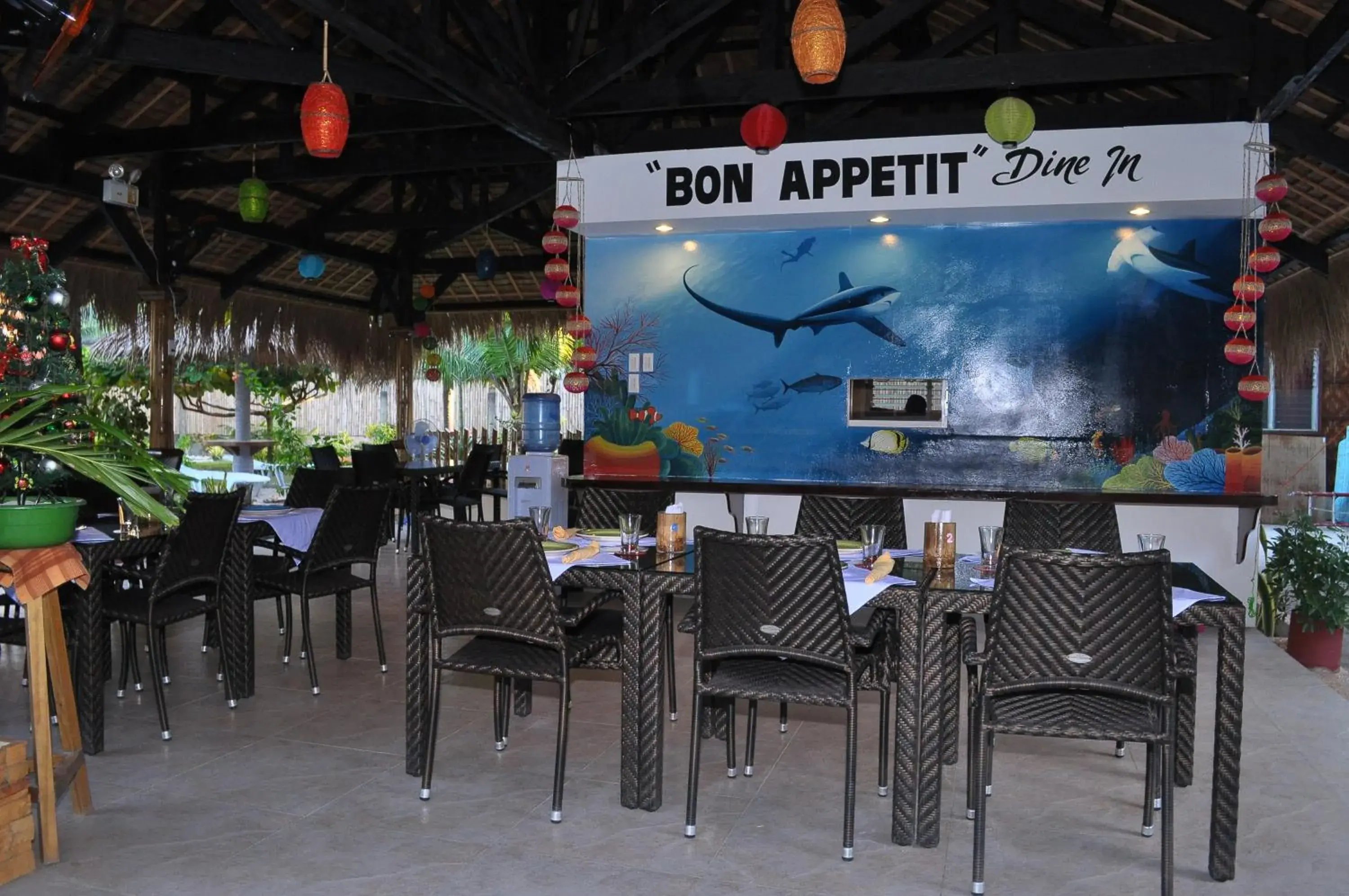 Restaurant/places to eat in SLAM'S Garden Dive Resort Restaurant/places to eat in SLAM'S Garden Dive Resort