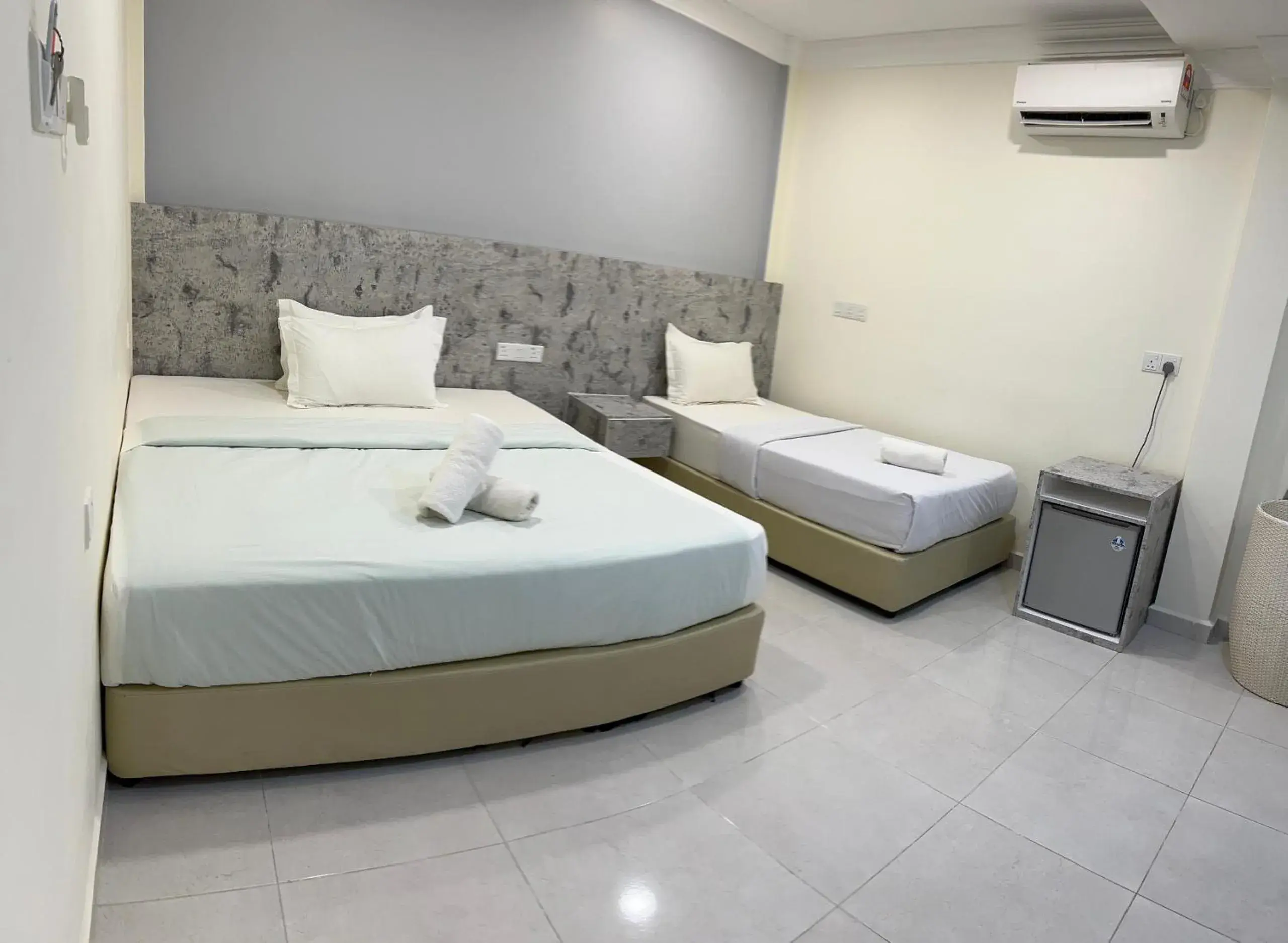 Bedroom, Bed in D'Lima Beach Inn Bedroom, Bed in D'Lima Beach Inn