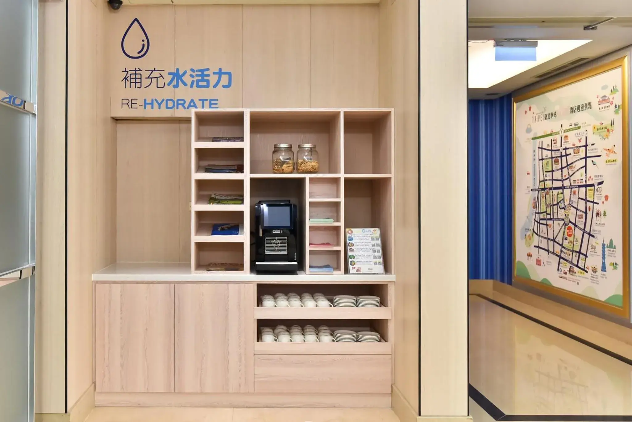 Property building in Holiday Inn Express Taipei Train Station by IHG Property building in Holiday Inn Express Taipei Train Station by IHG