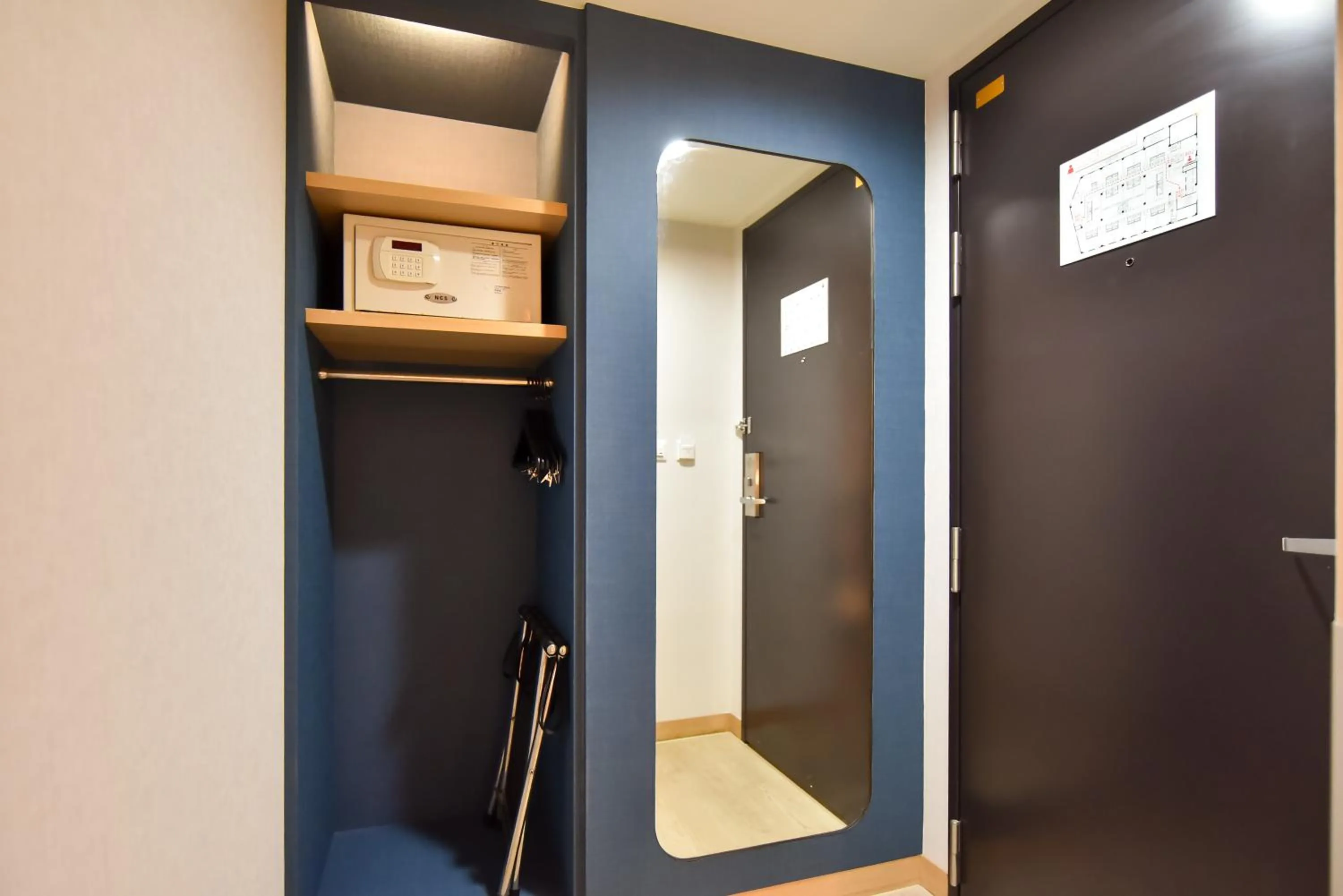 Holiday Inn Express Taipei Train Station by IHG