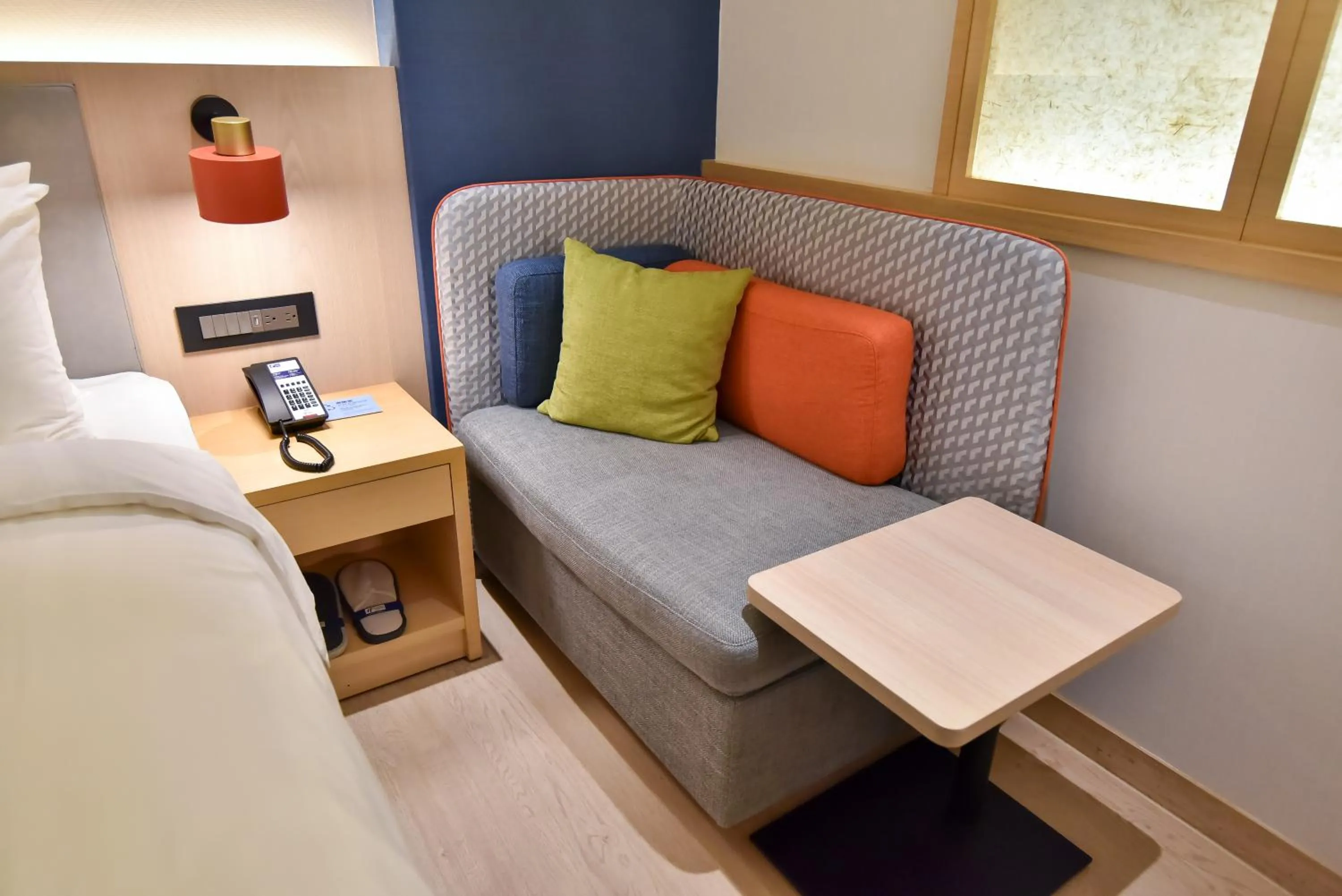 Holiday Inn Express Taipei Train Station by IHG