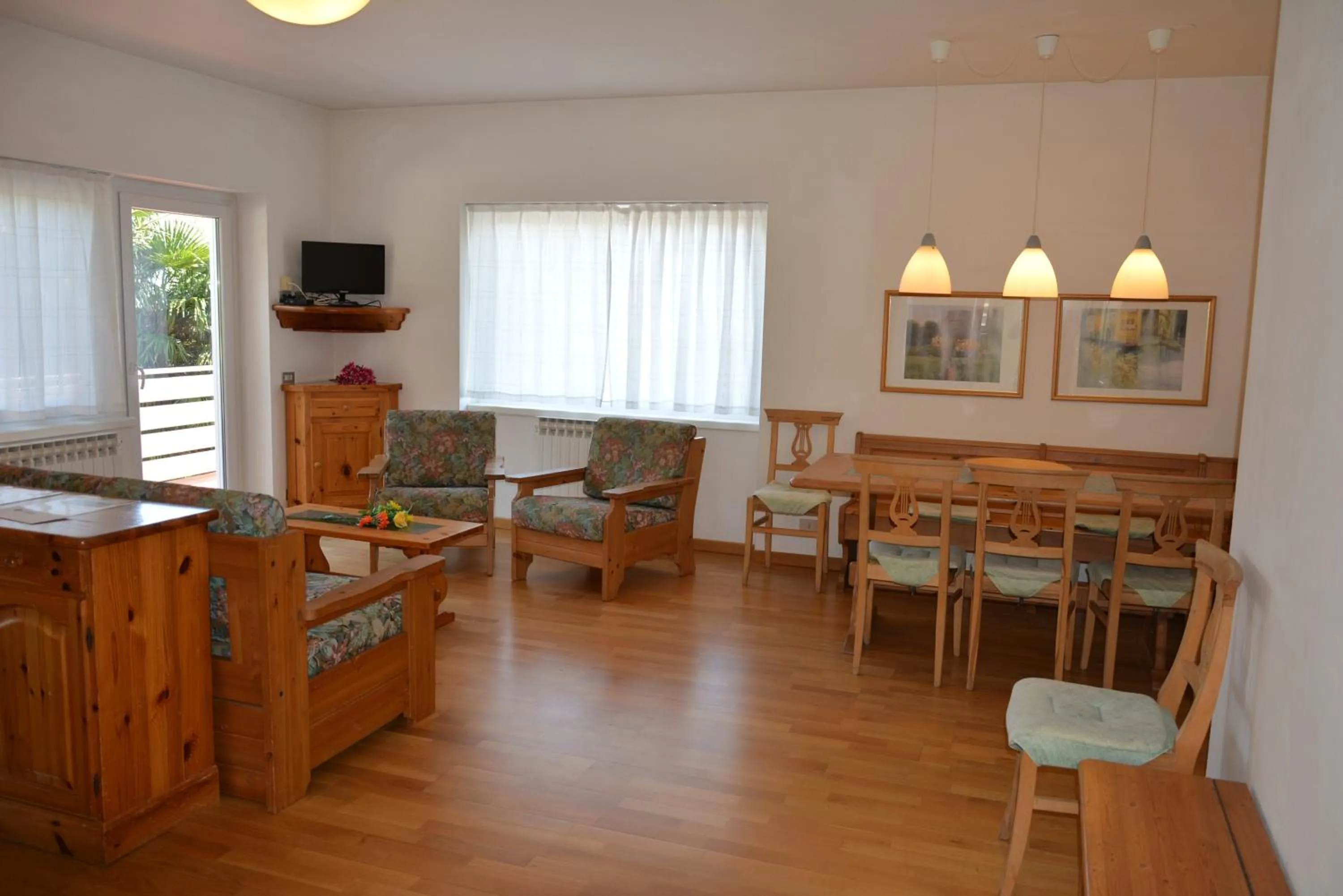 Dining area in Casa Bellavista 1