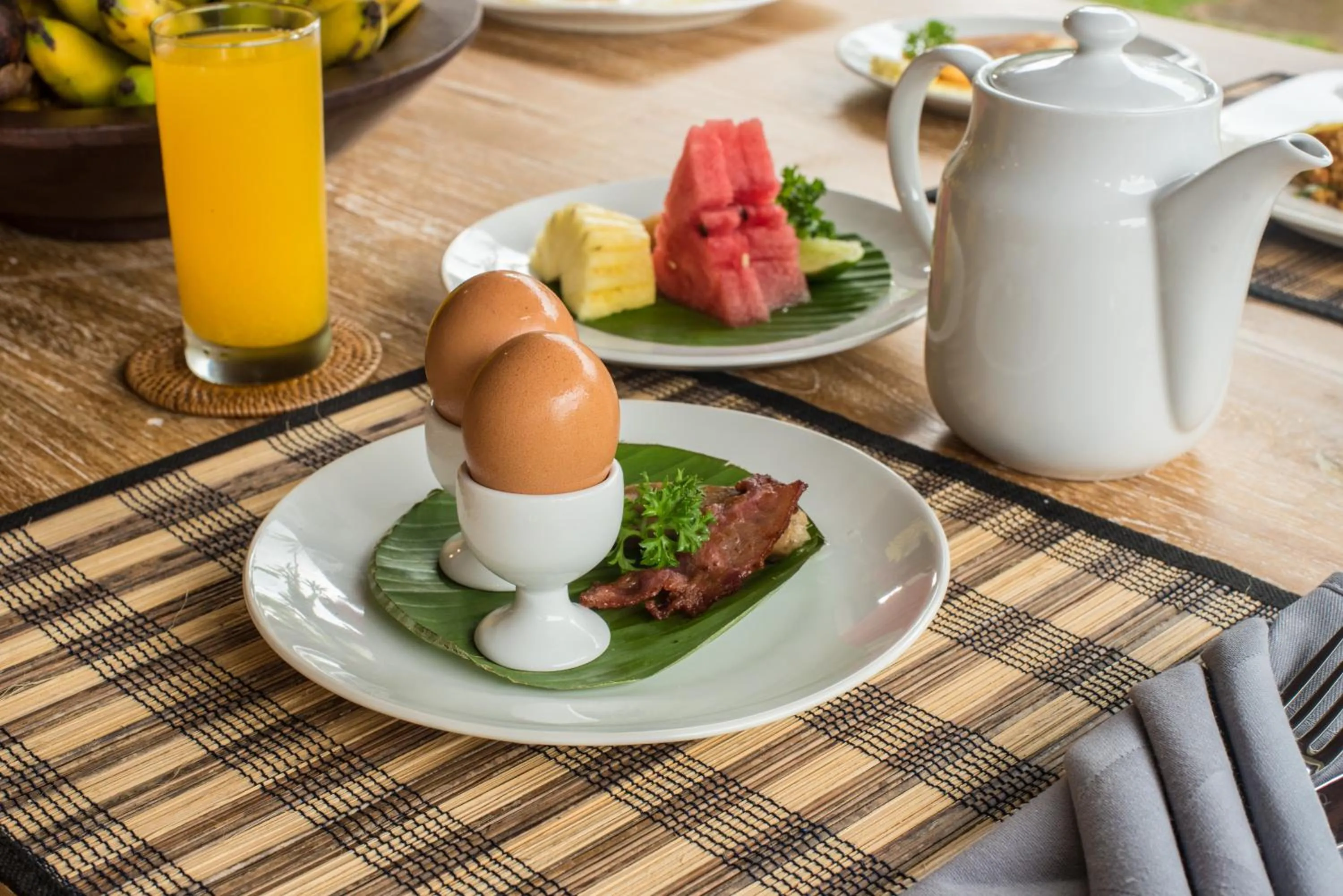 Food and drinks in Secret Bunutan Ubud Villa