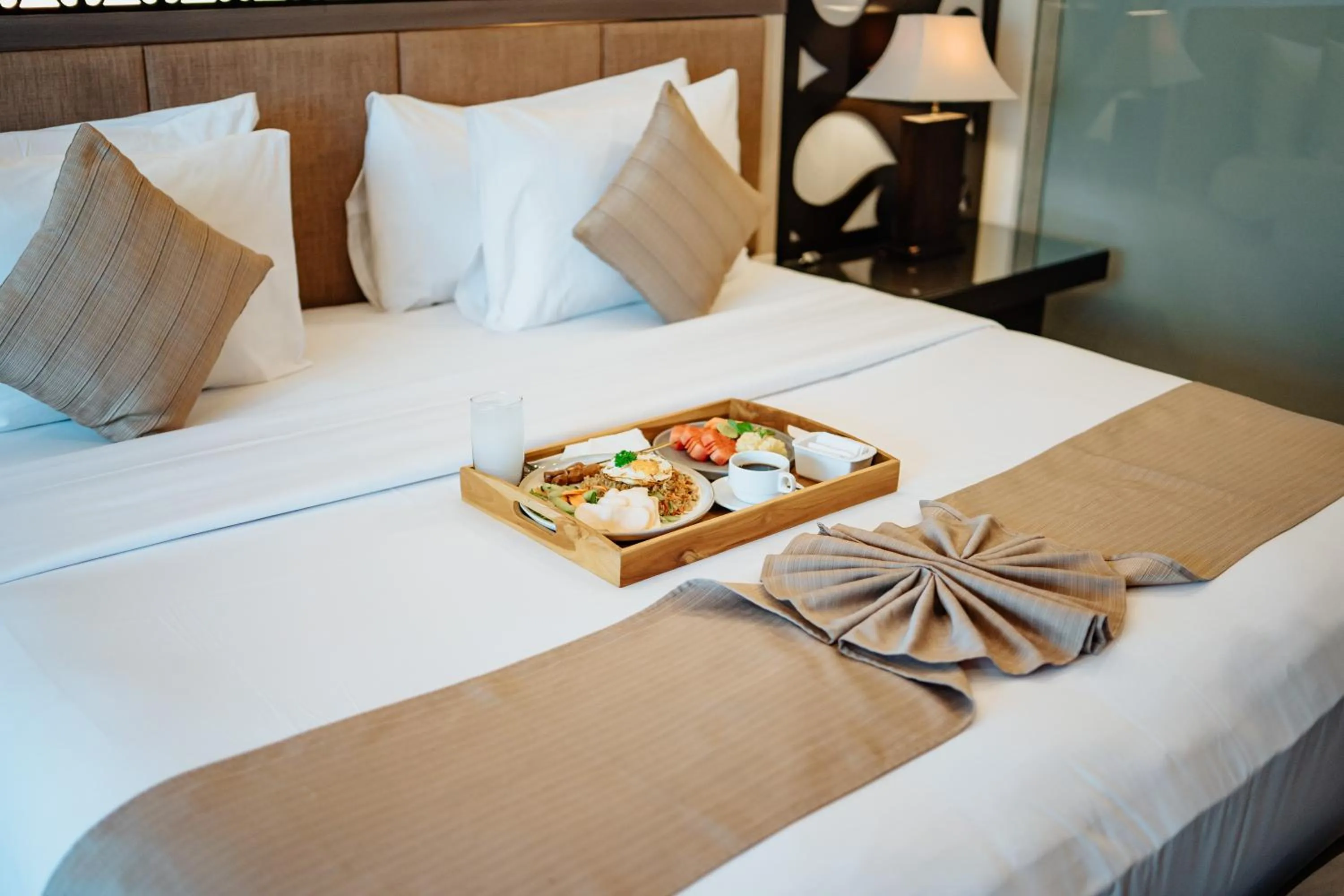 Bed in Villa Kayu Raja