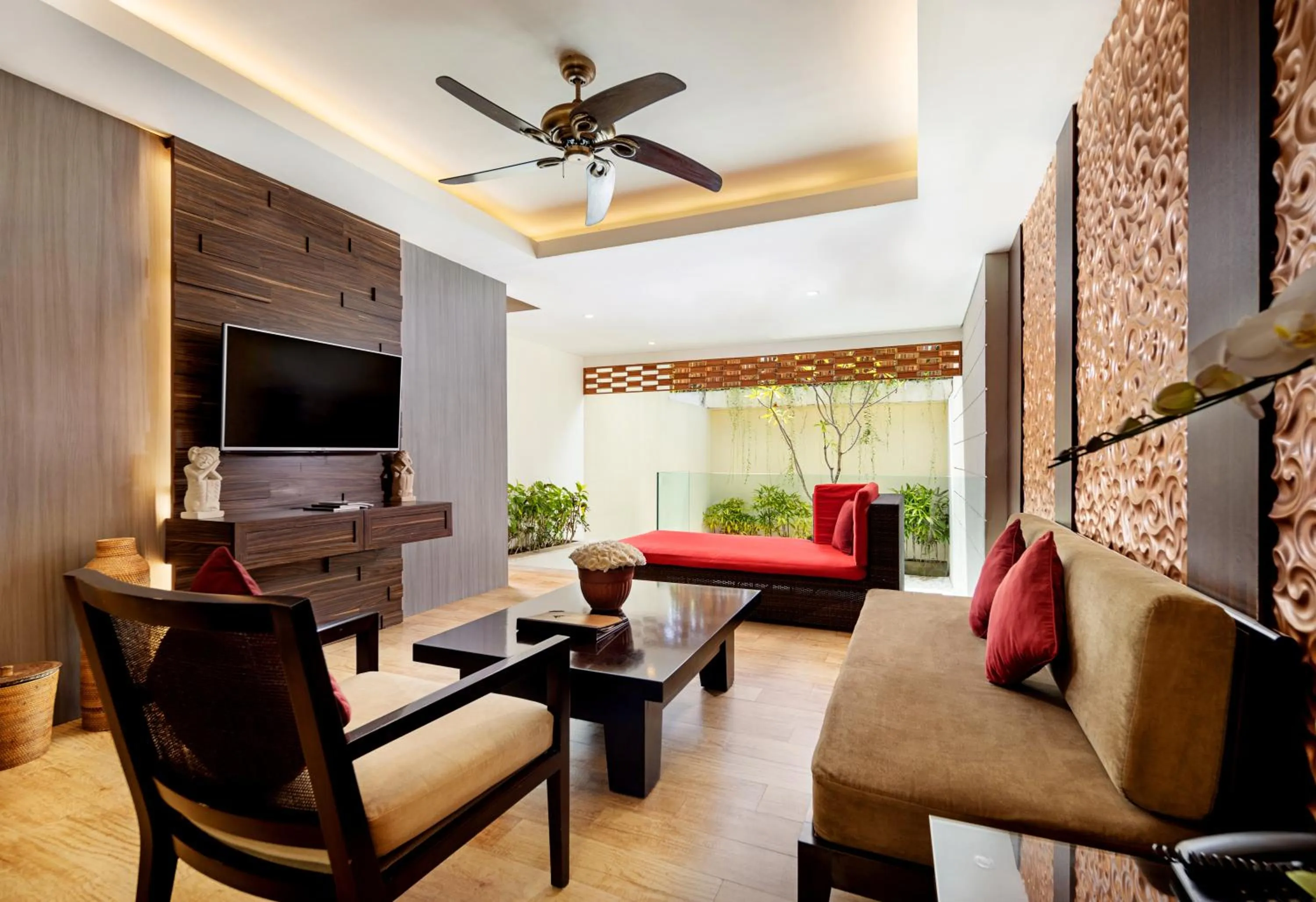 Living room in Villa Kayu Raja