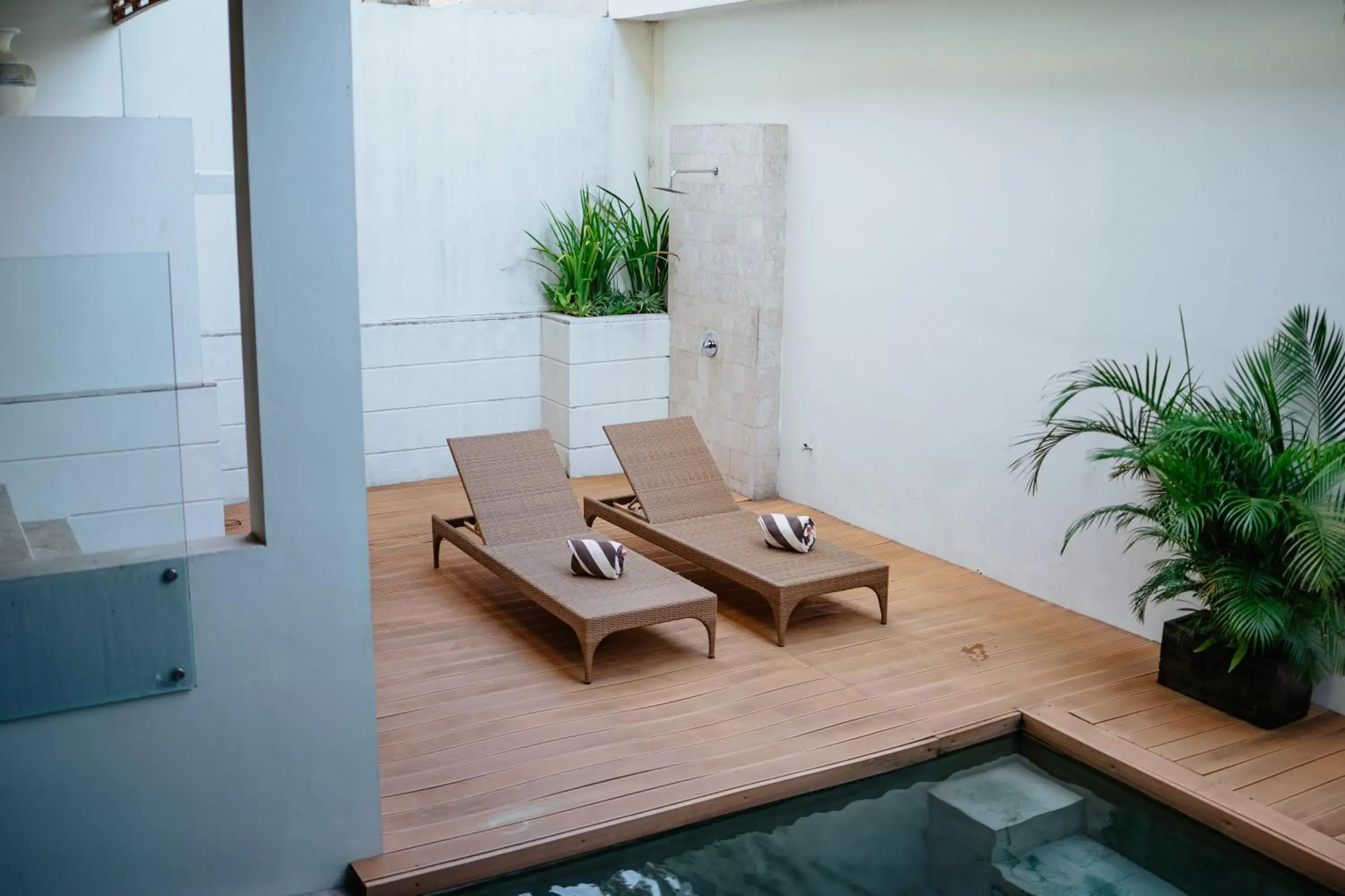 Pool view in Villa Kayu Raja Pool view in Villa Kayu Raja