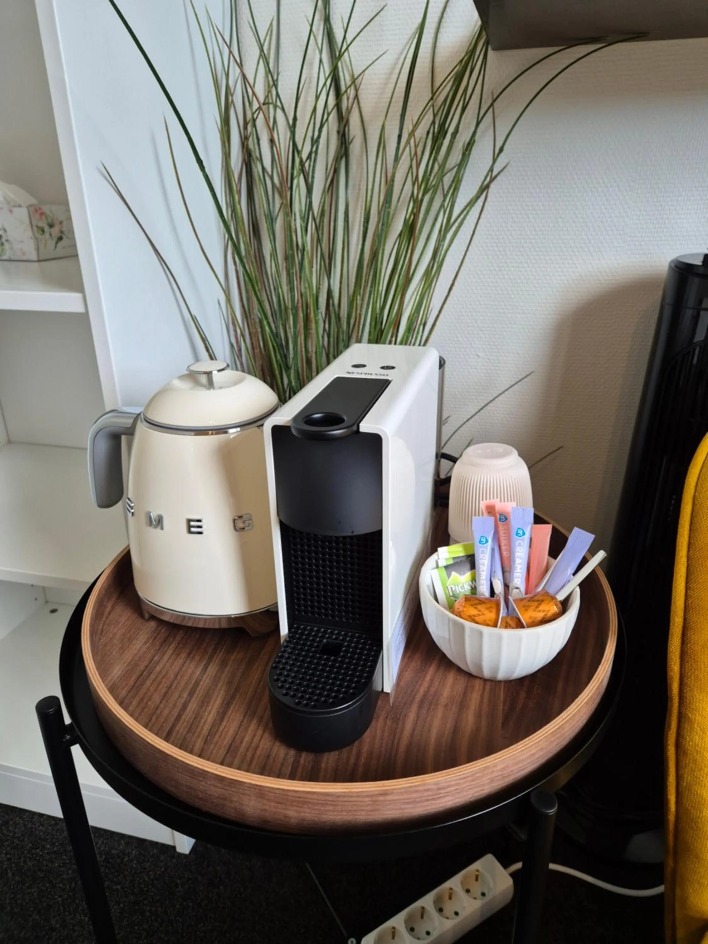 Coffee/tea facilities in Boutique Hotel De Raetskamer