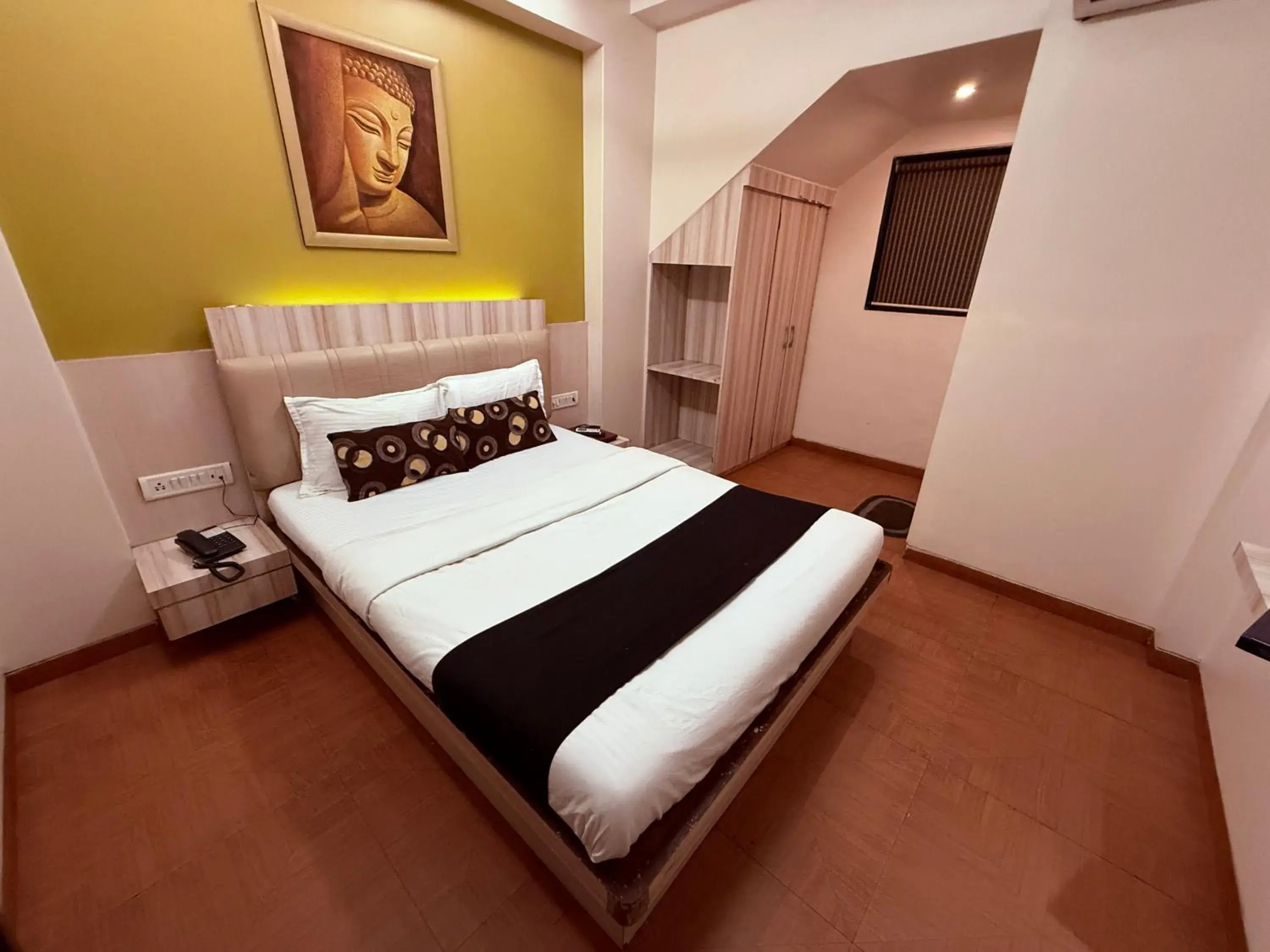 Bed in Hotel Alka Residency Bed in Hotel Alka Residency