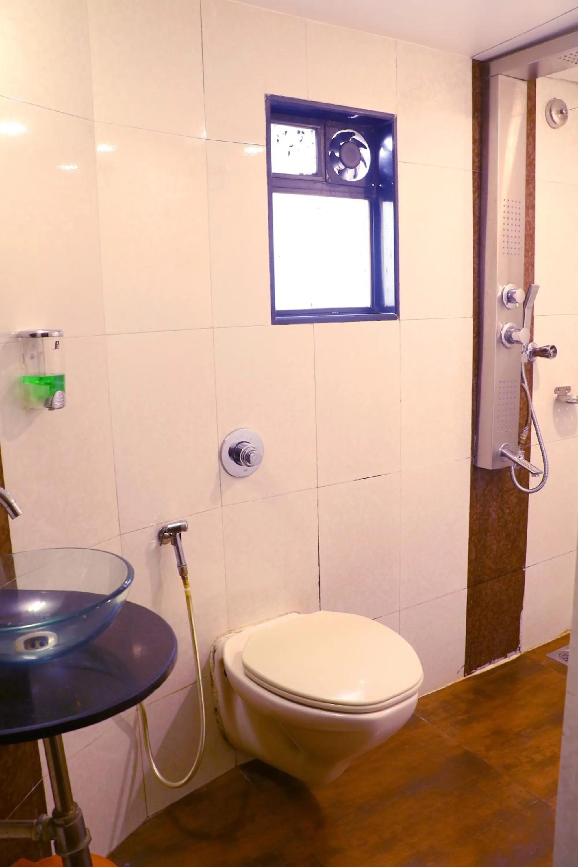 Toilet in Hotel Alka Residency