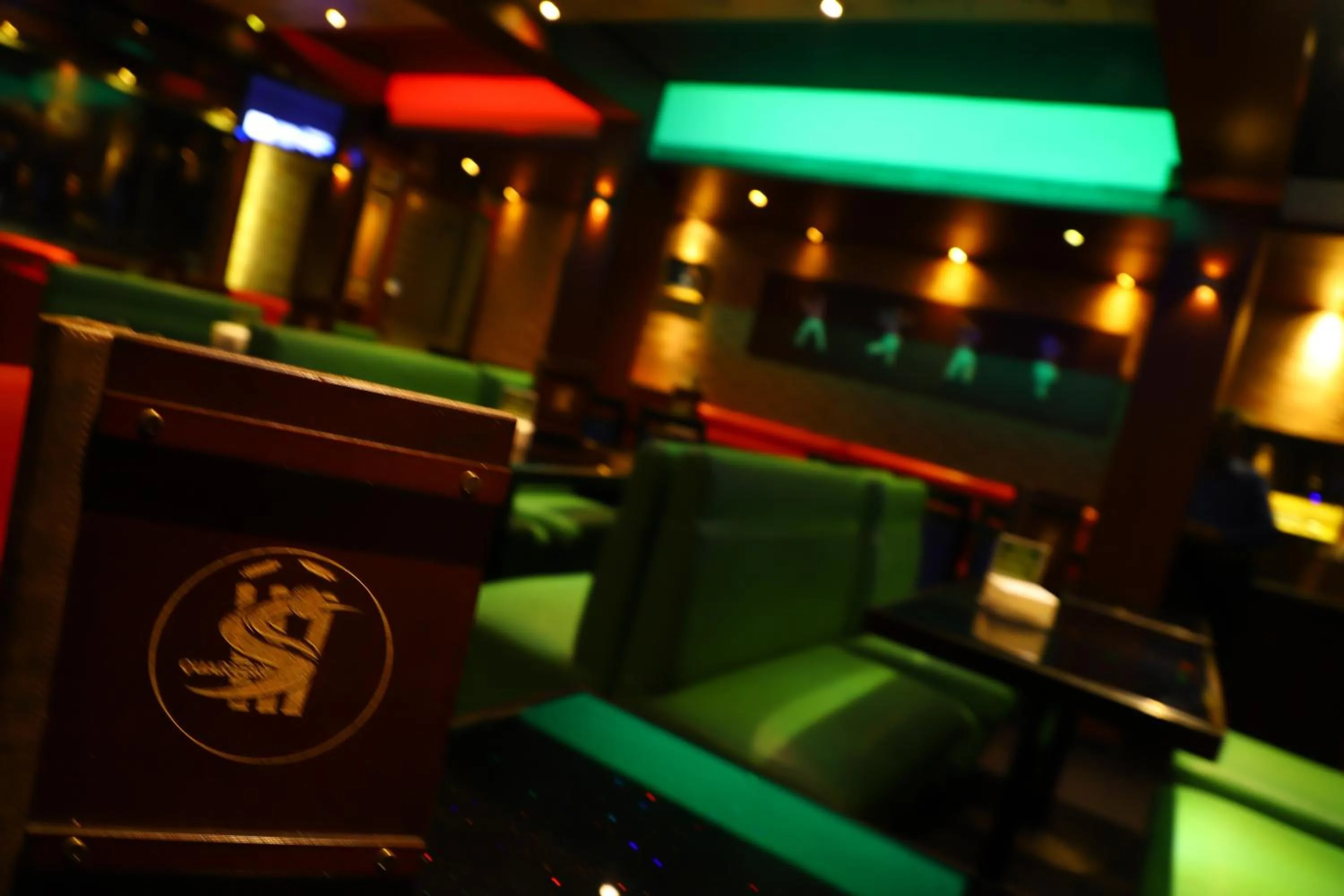 Restaurant/places to eat in Hotel Alka Residency