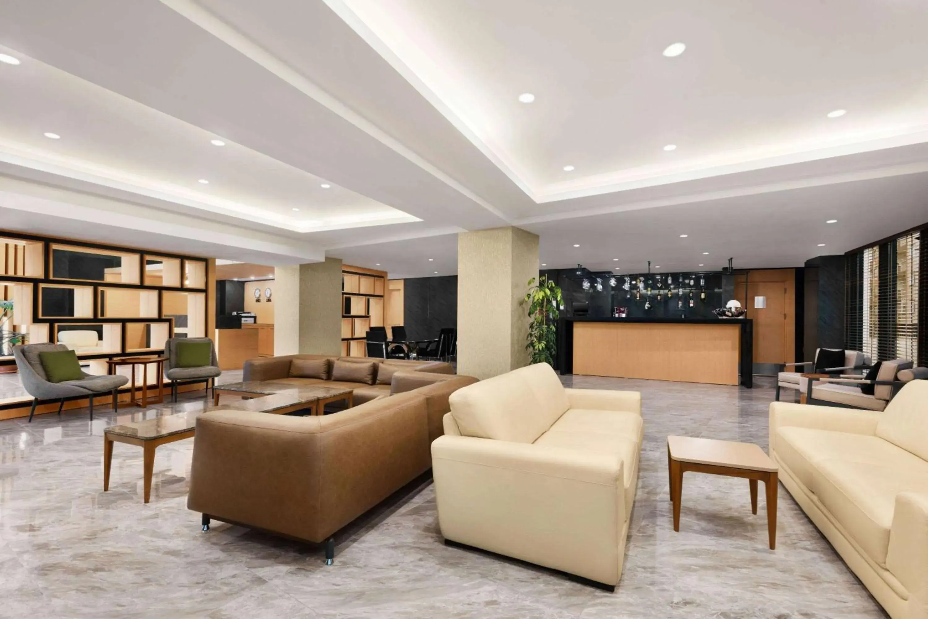 Lobby or reception in Ramada by Wyndham Sakarya Hendek Lobby or reception in Ramada by Wyndham Sakarya Hendek