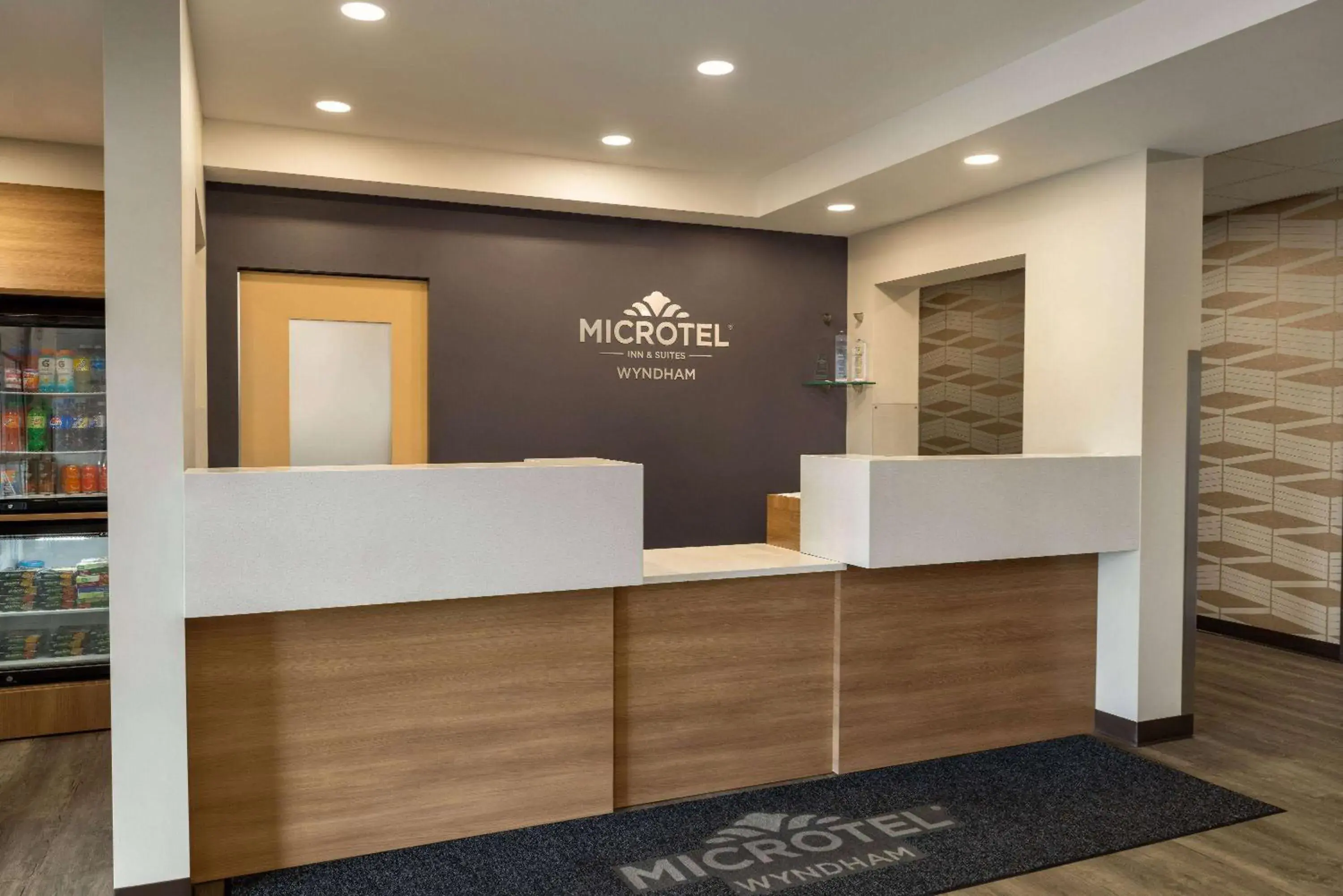 Lobby or reception in Microtel Inn & Suites by Wyndham Val-d Or Lobby or reception in Microtel Inn & Suites by Wyndham Val-d Or