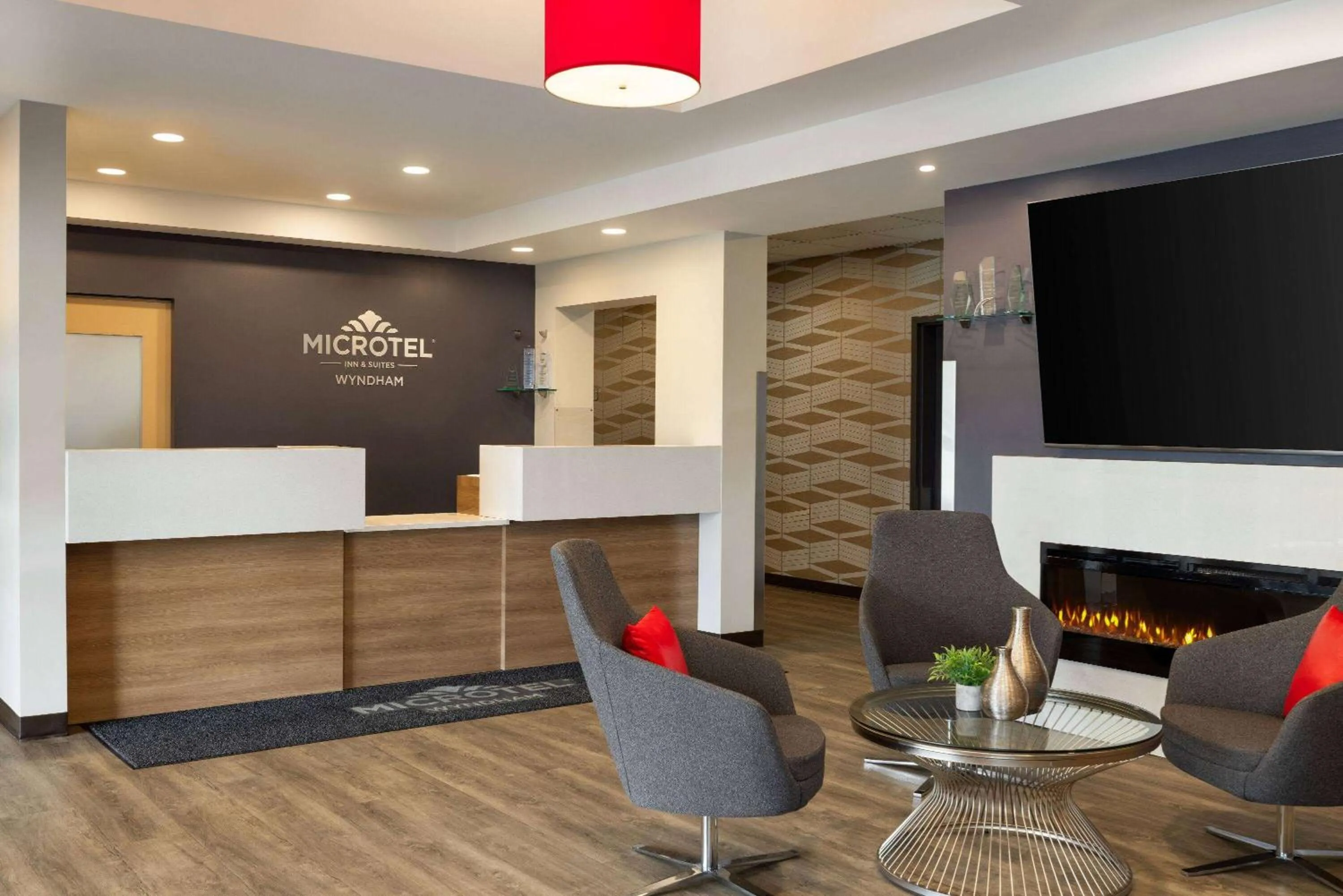 Lobby or reception in Microtel Inn & Suites by Wyndham Val-d Or
