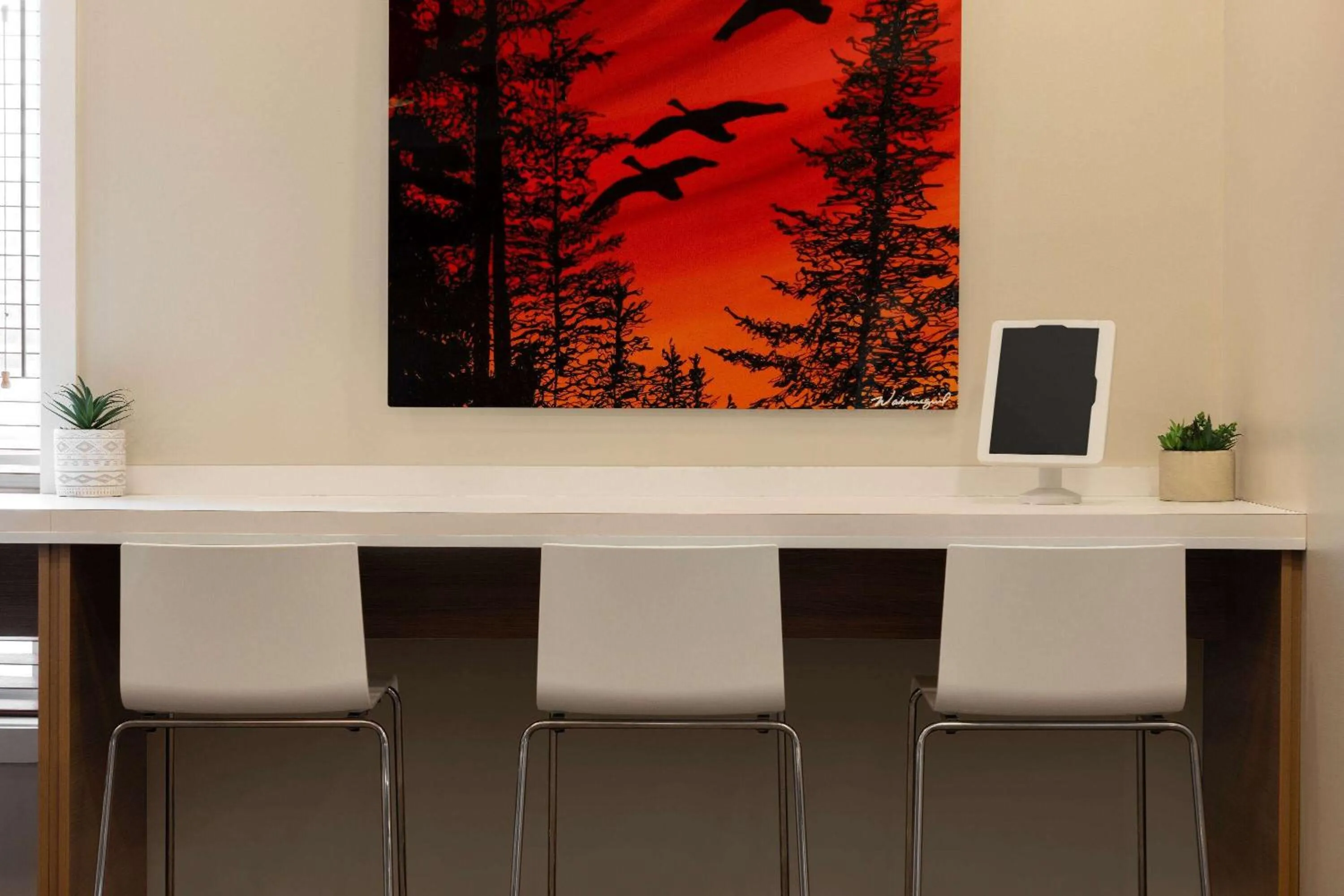 Business facilities in Microtel Inn & Suites by Wyndham Val-d Or