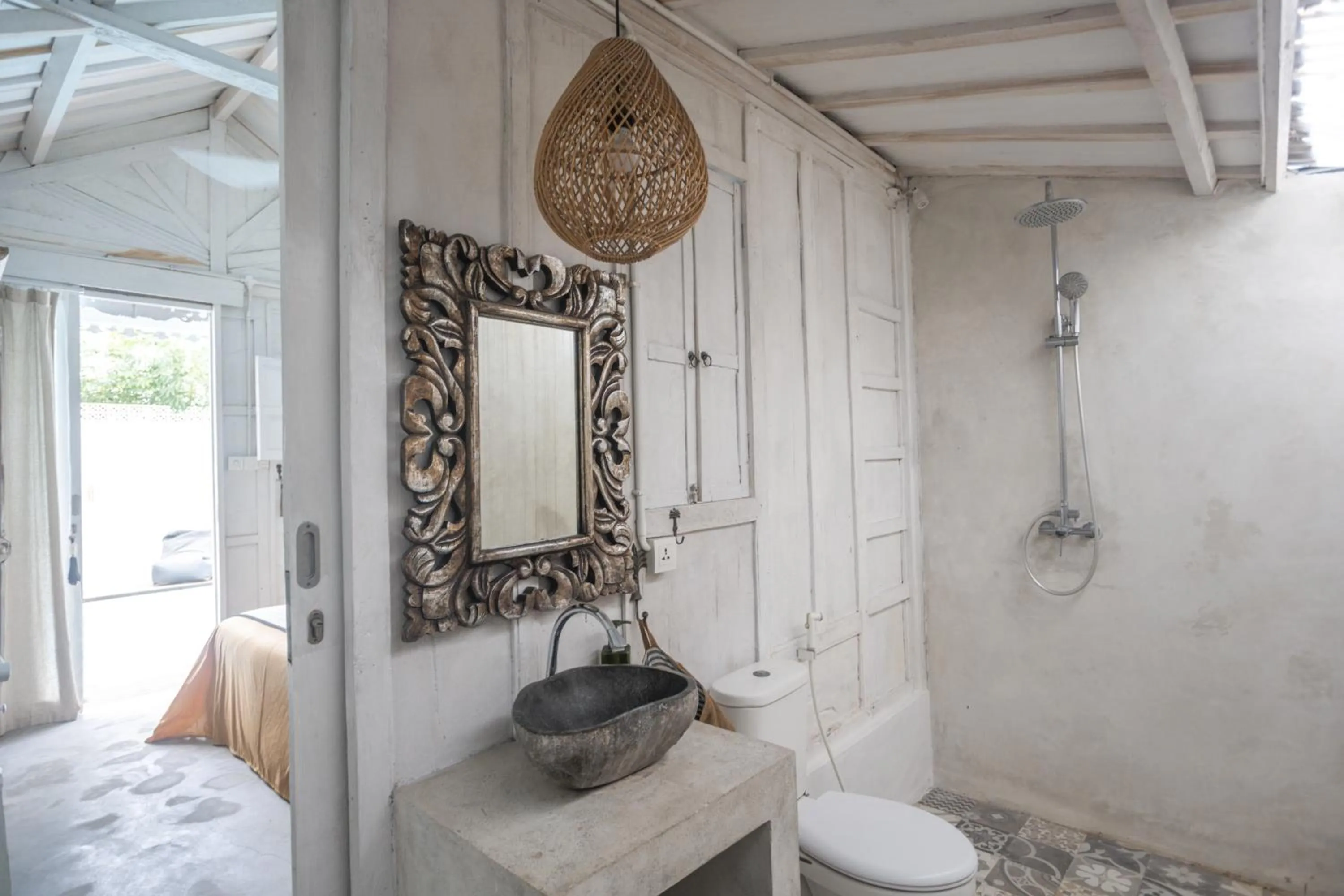 Shower in Gypsy Moon Bali