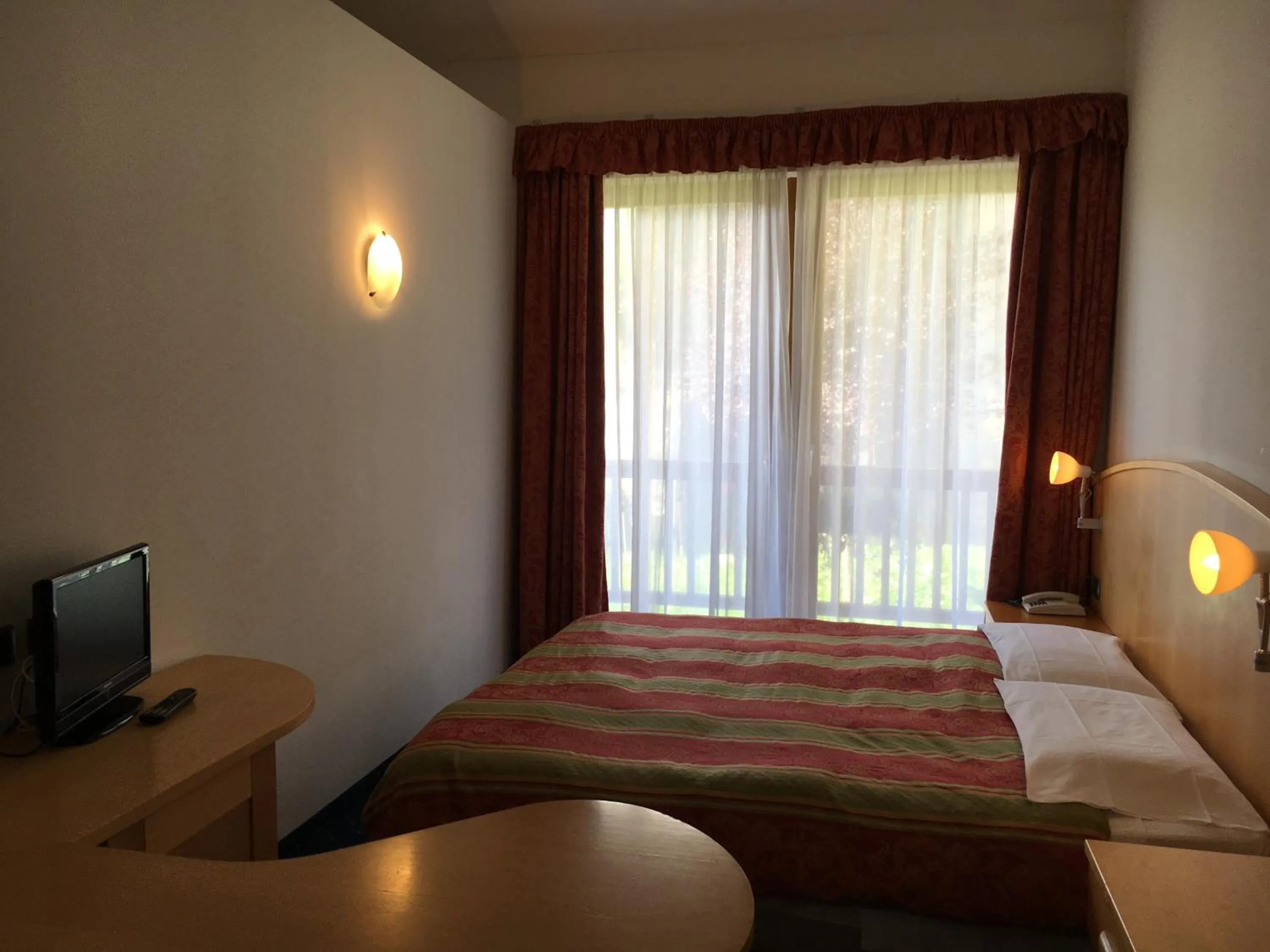 Bed in Garni Enrosadira