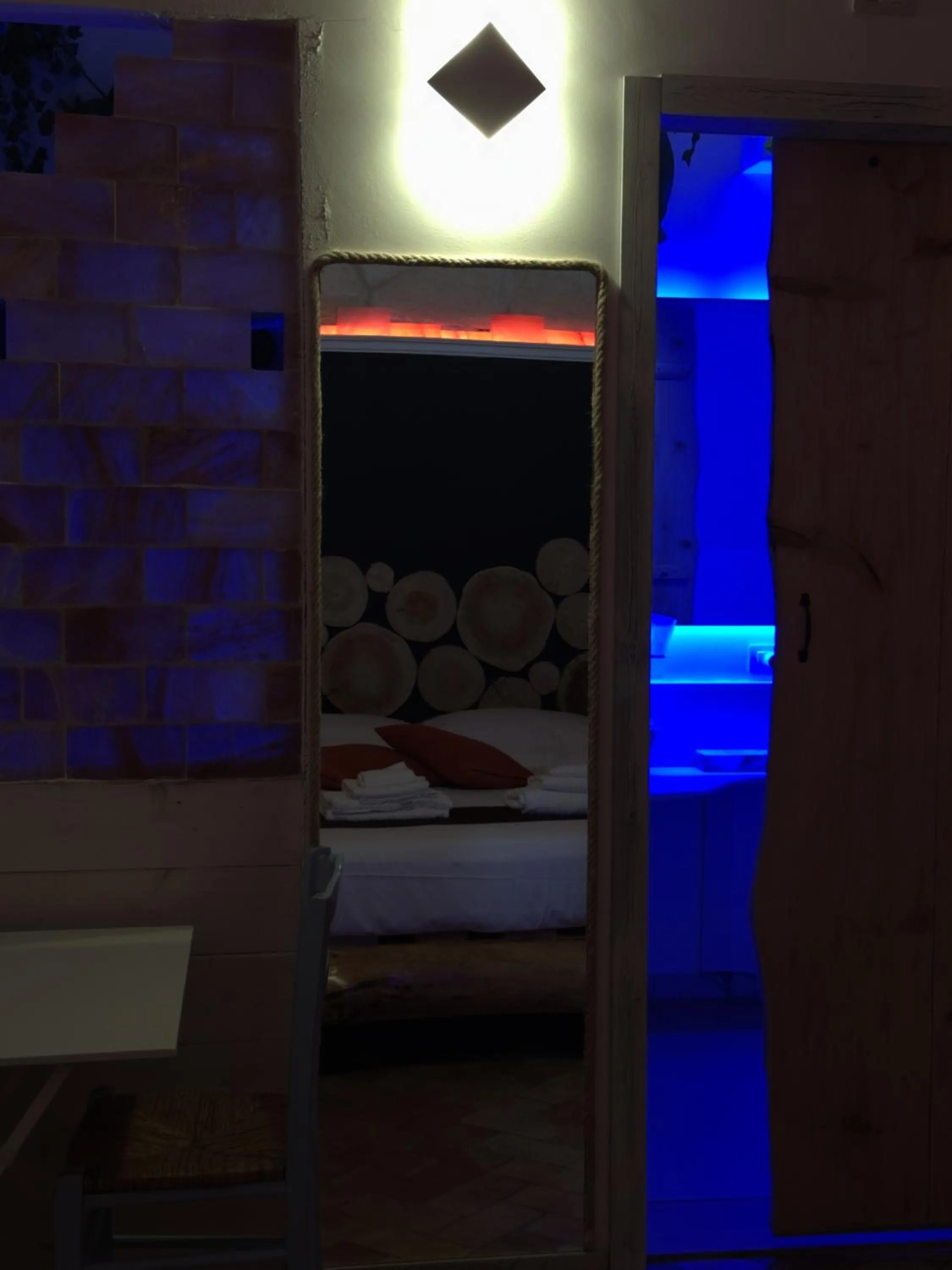 Decorative detail, Bed in The Bridge Suites