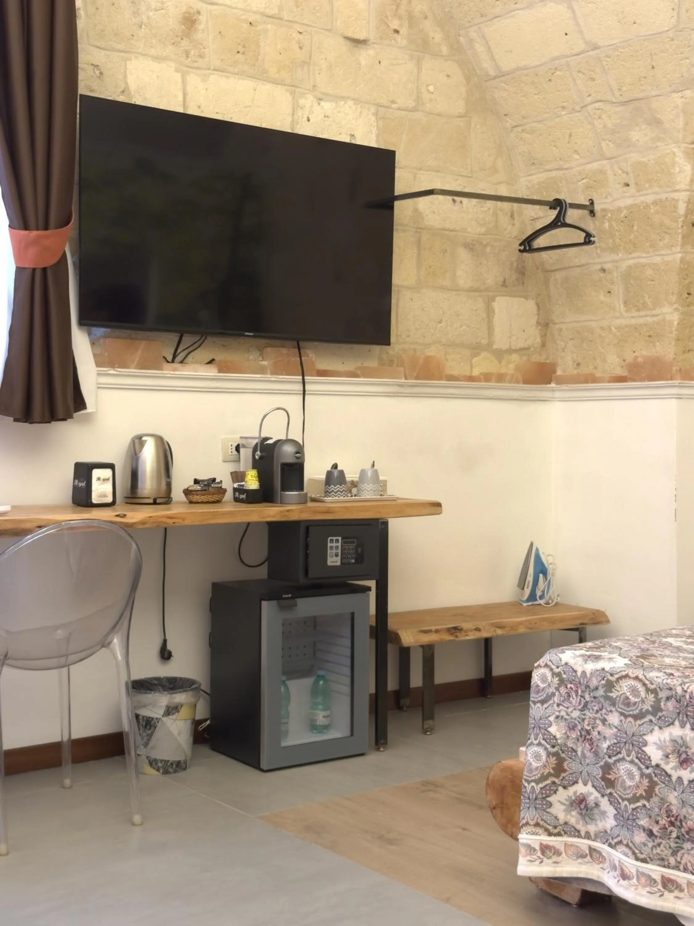 Decorative detail in The Bridge Suites