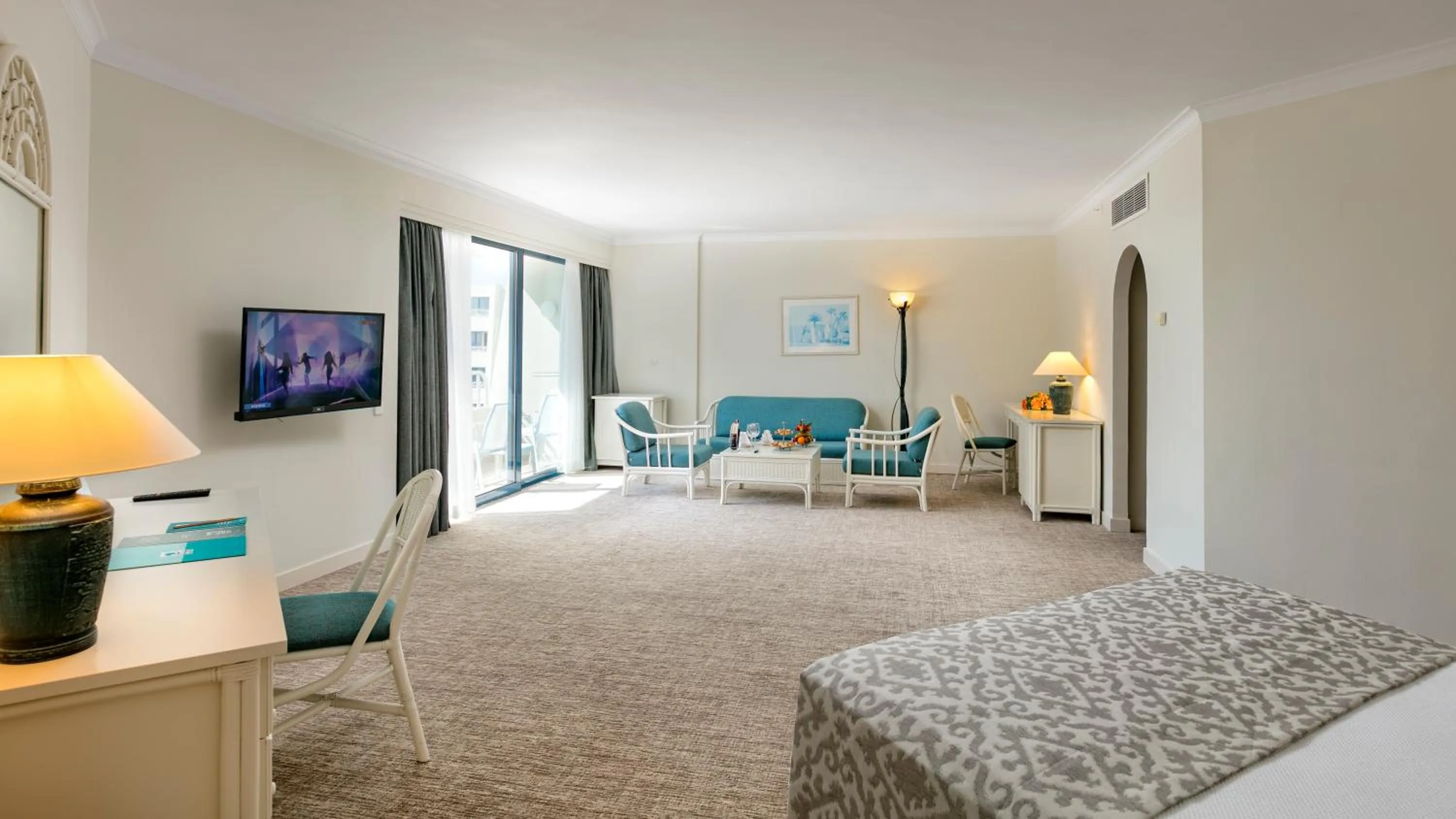 Property building in Mirage Park Resort-Ultra All Incl.