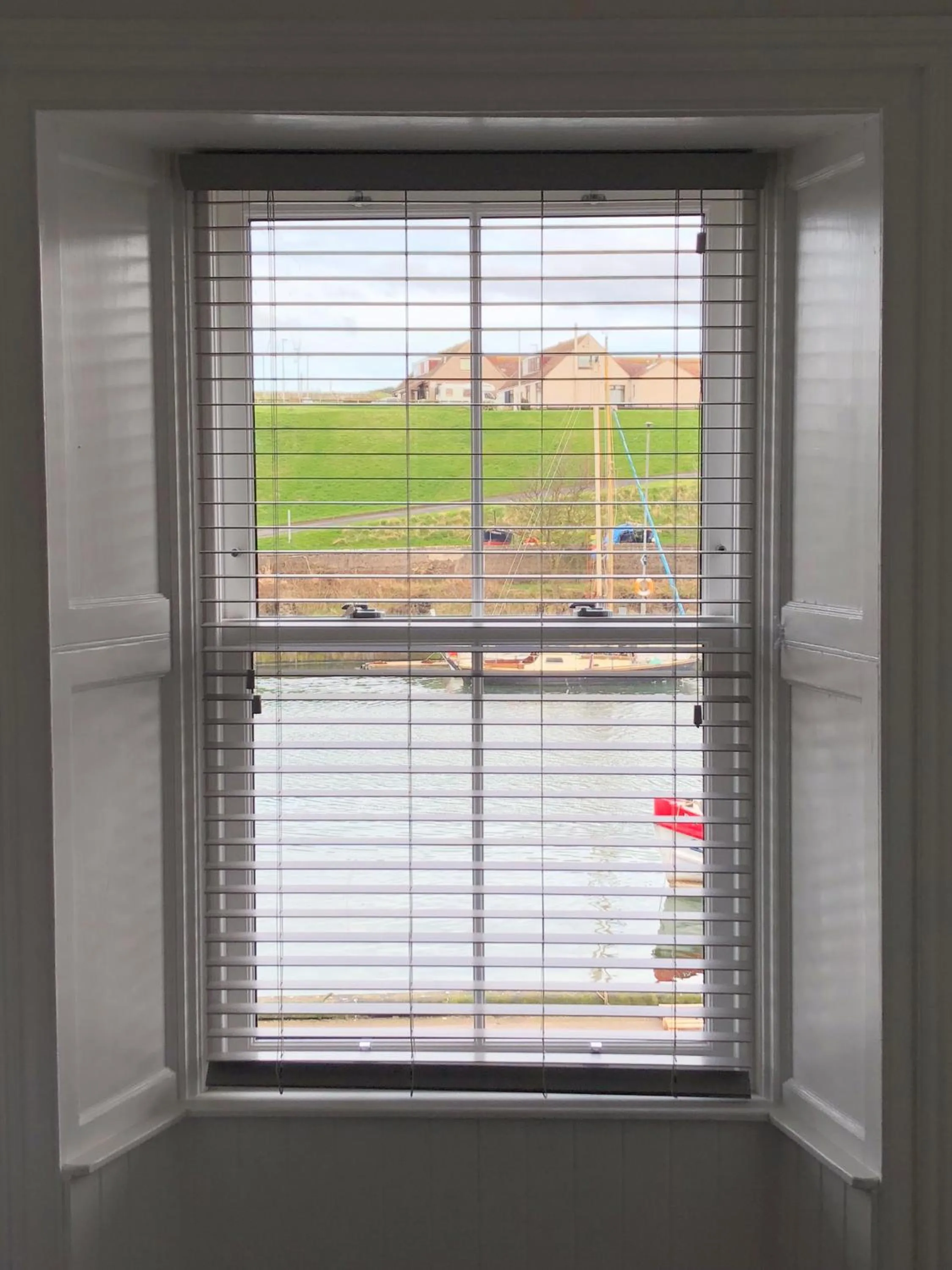 Sea view in The Ships Quarters