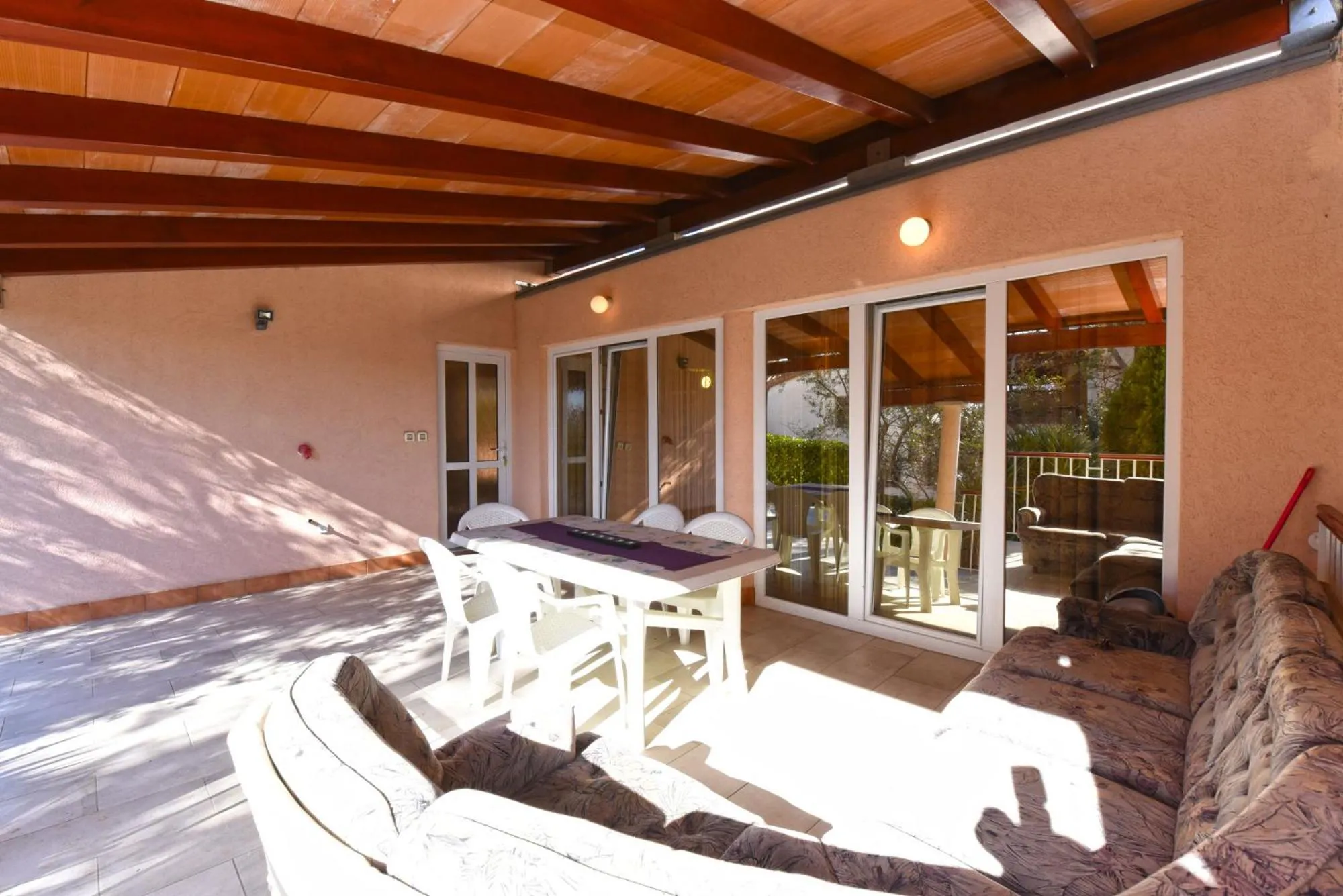 Apartment Josip 1562
