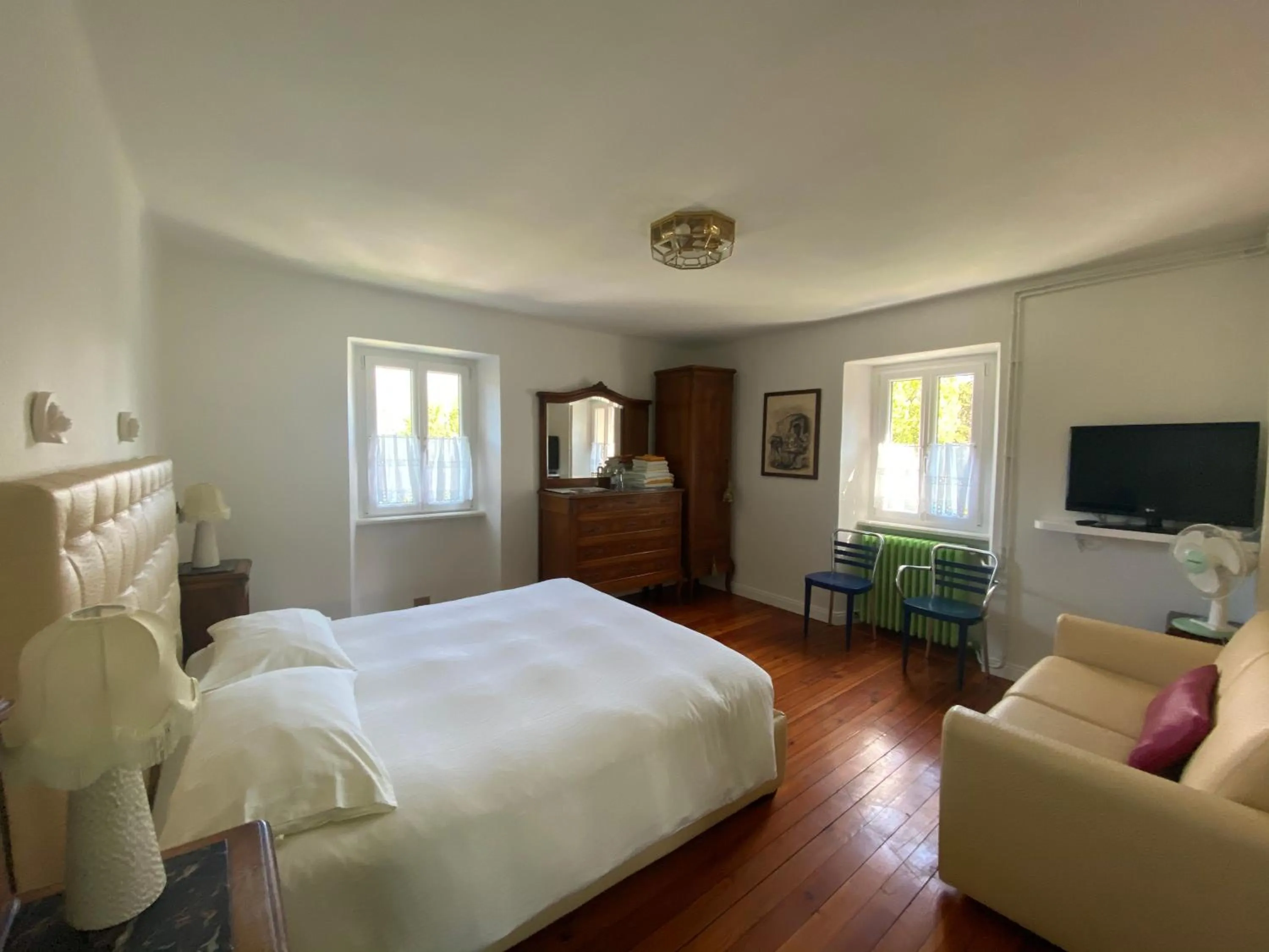 Bedroom in Bellagio Bed & Breakfast