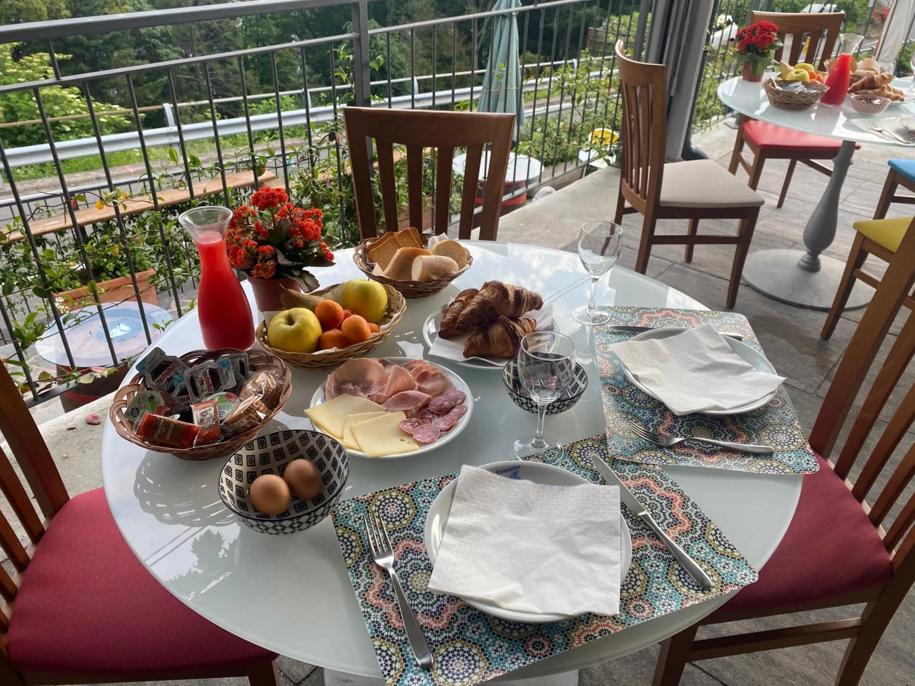 Breakfast in Bellagio Bed & Breakfast