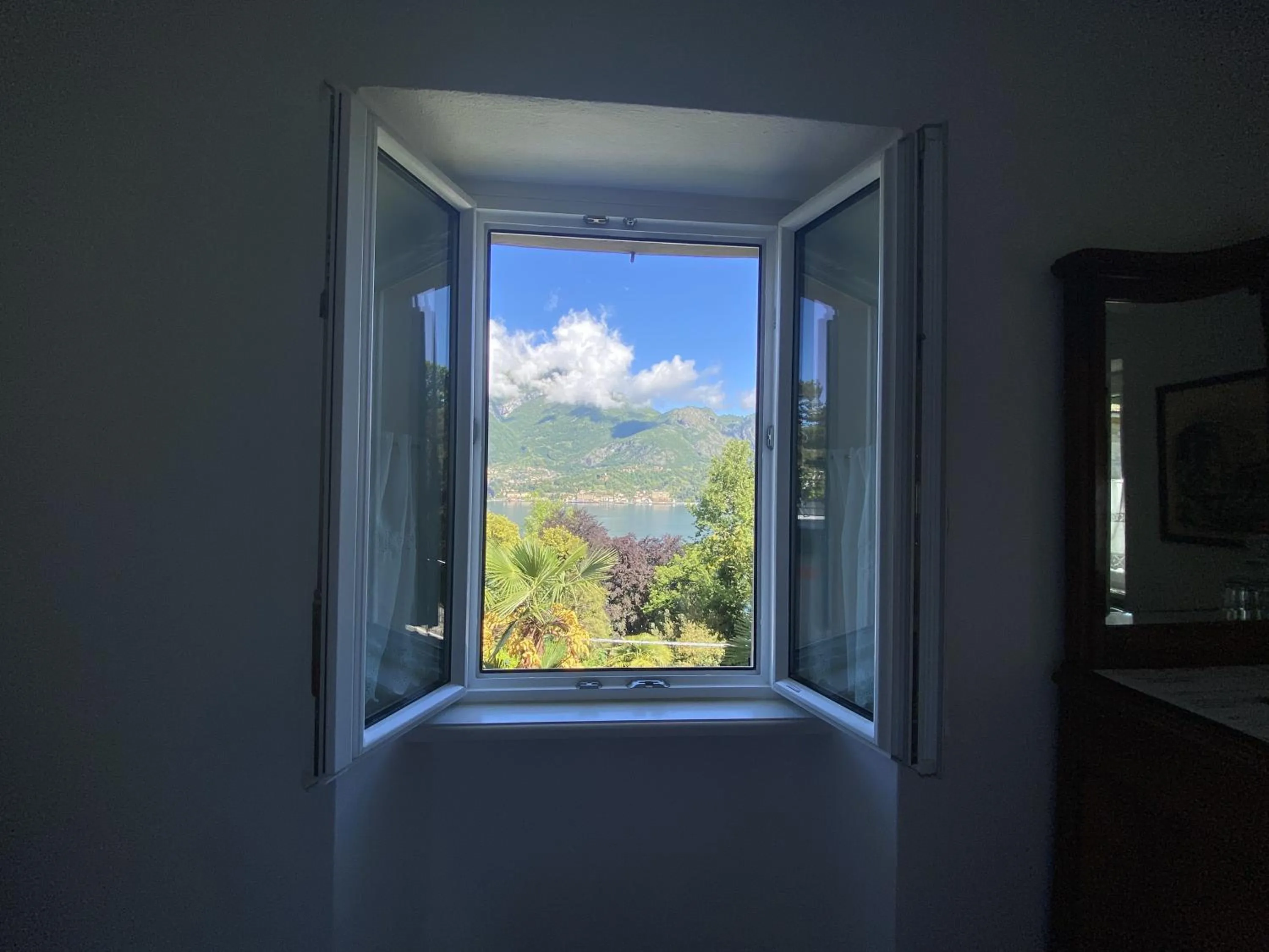 Lake view in Bellagio Bed & Breakfast